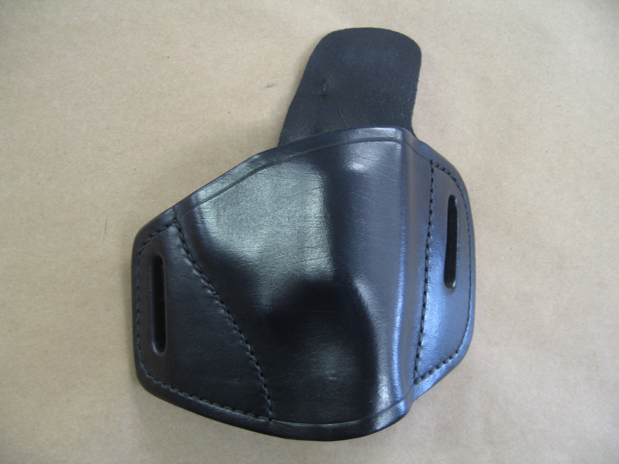 Taurus 85 Leather 2 Slot Molded Pancake Belt Holster - Black | Concealed Carry Holster for Revolvers | Perfect for Everyday Carry & Outdoor Activities