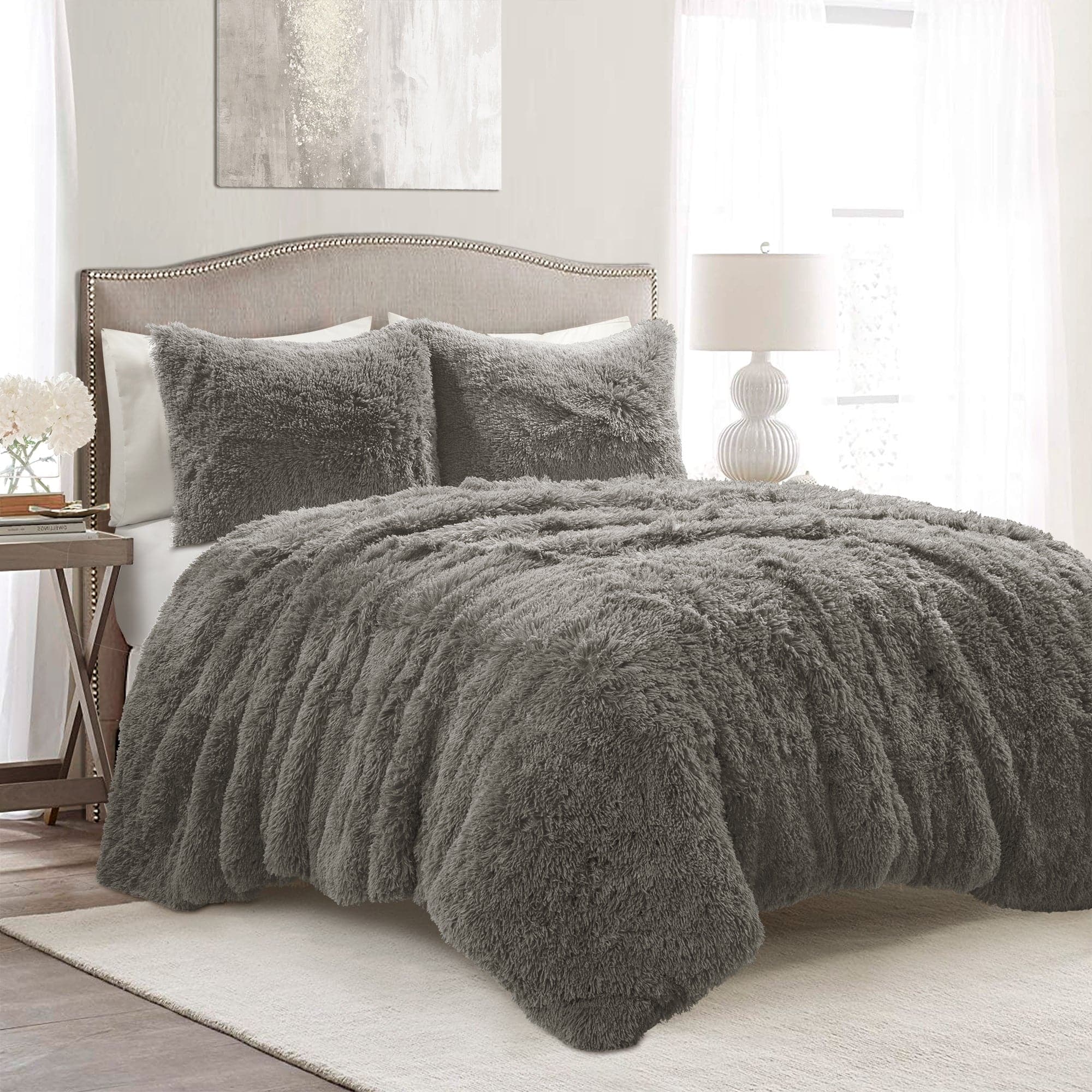 Emma Faux Fur Comforter Set - Soft & Luxurious Bedding Collection for Winter - Queen/King Size - Perfect for Cozy Bedrooms, Guest Rooms & Winter Home Decor