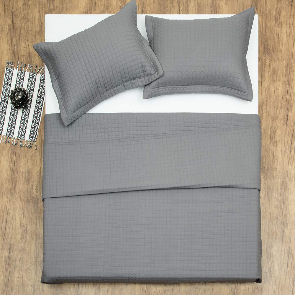 Raintree 3-Piece Lightweight Breathable Microfiber Bedding Set - Super Soft Hypoallergenic Bedspread Coverlet, Dark Grey King Size | Perfect for All Seasons, Guest Rooms & Master Bedrooms