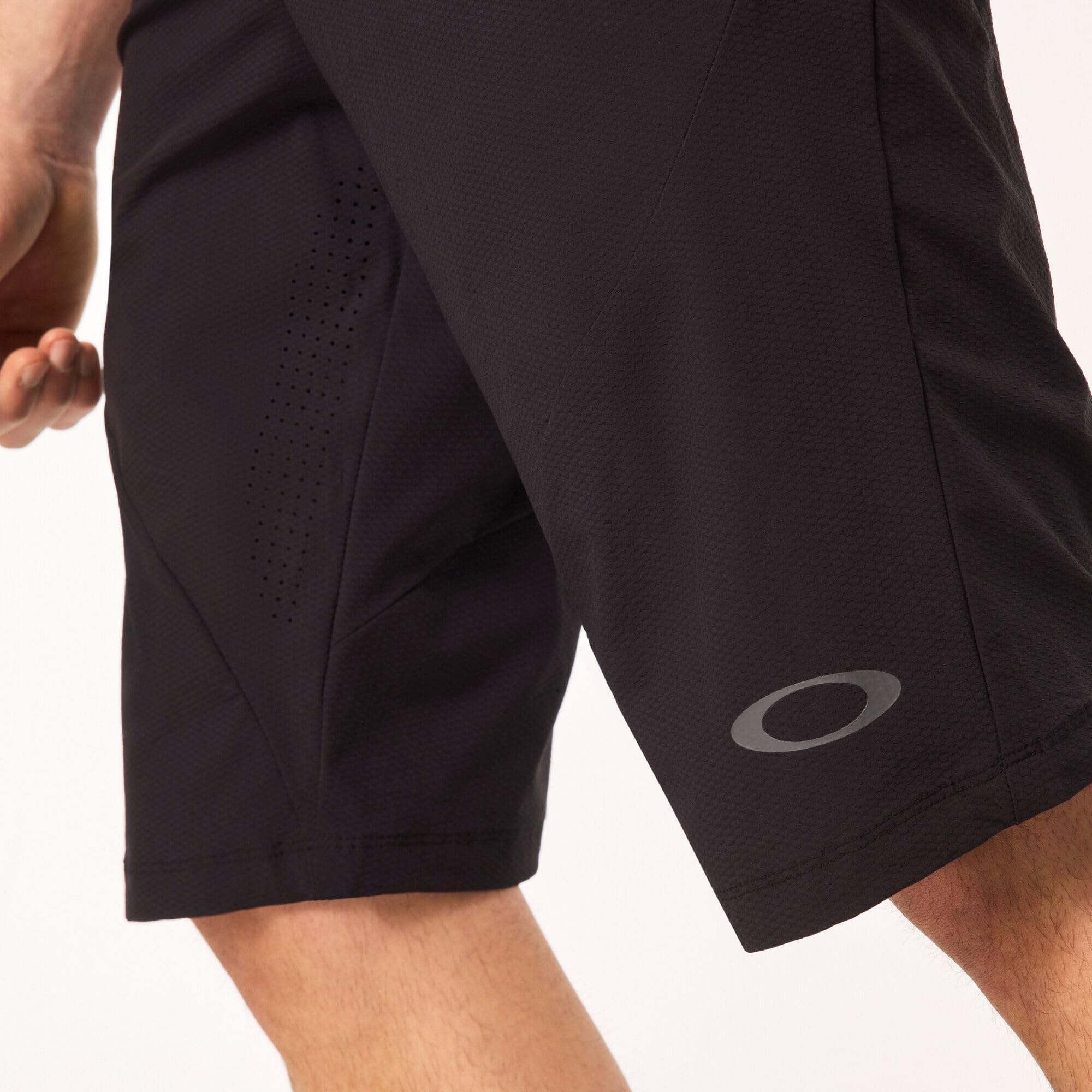 Oakley Men's Seeker Airline Shorts - Lightweight Quick-Dry Athletic Shorts for Running, Hiking & Travel - Comfortable Stretch Fabric with UPF Protection