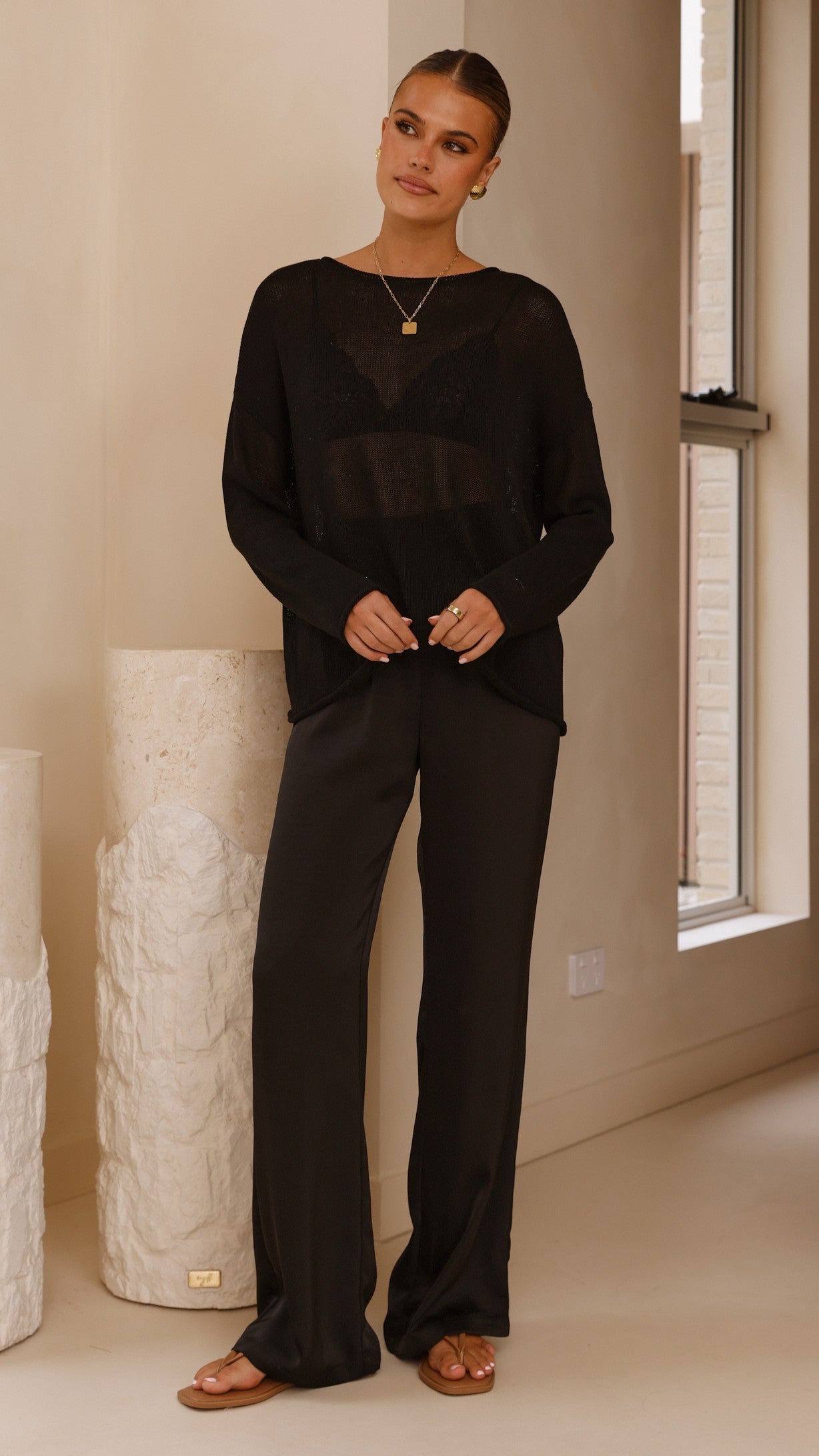 Lakoa Knit Top for Women - Soft Stretchy Comfortable Black Long Sleeve Shirt - Perfect for Casual Wear, Office, and Layering