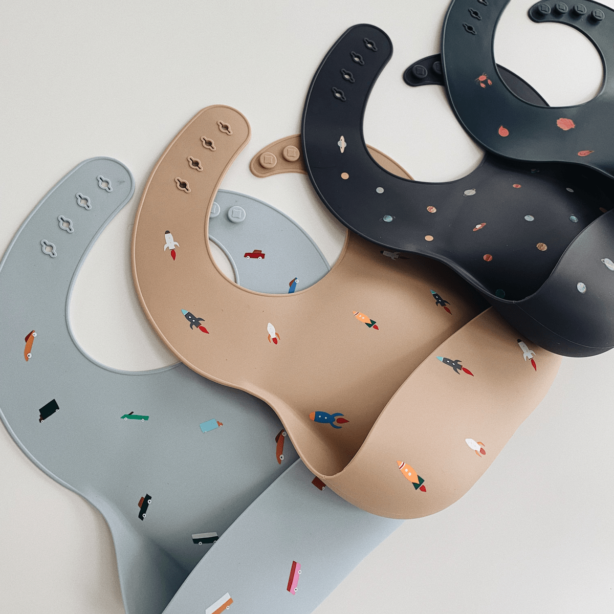Mushie Silicone Baby Bib - Soft, Durable & Easy Clean Feeding Bib for Infants & Toddlers - Perfect for Mealtime, Snacks & Messy Play