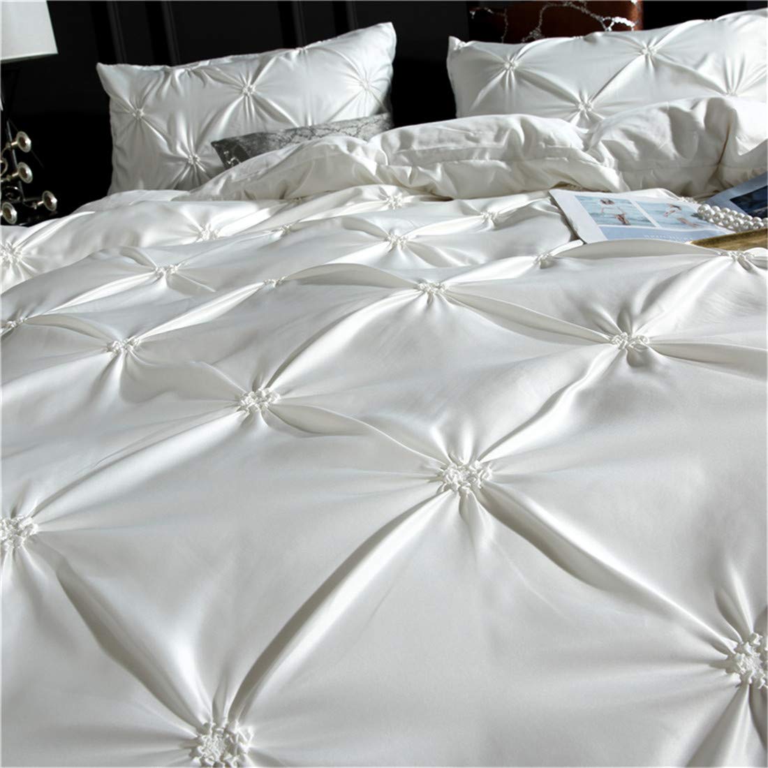 Luxury White Pinch Pleated Duvet Cover Set - Twin Size Silk Satin Bedding with Zipper & Ruffle Design - Microfiber Comforter Cover for Elegant Bedroom Decor - Perfect for Guest Rooms, Master Bedrooms & Luxury Hotels