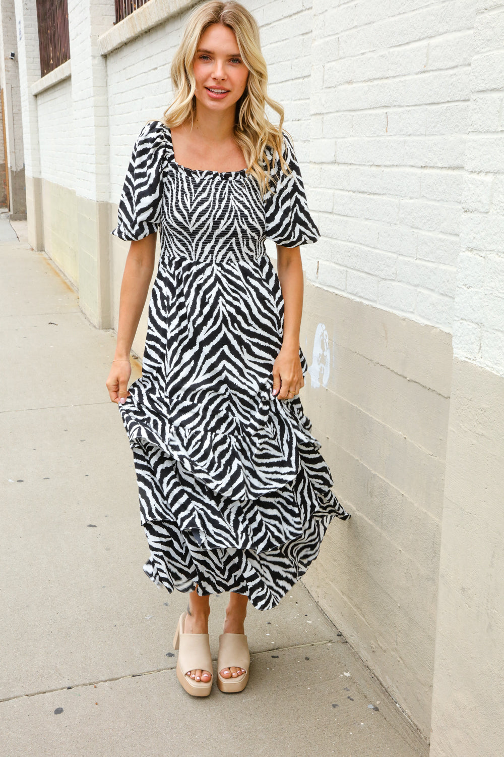 Black and White Abstract Print Smocked Neck Maxi Dress for Women - Elegant Boho Chic Long Dress for Summer, Beach, Party & Special Occasions