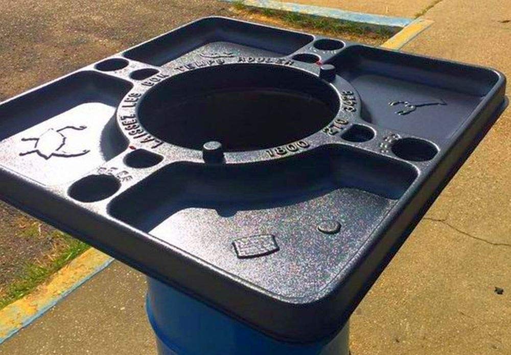 BayTec Crawfish Table - Durable Plastic Barrel Table Top for Outdoor BBQs, Seafood Boils, and Picnics | Perfect for Backyard Parties, Camping, and Tailgating