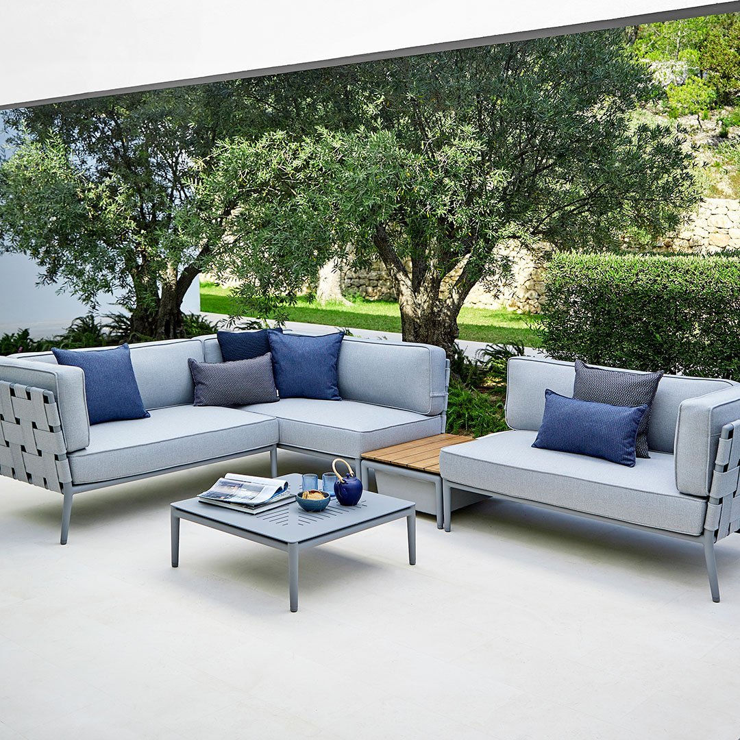 Modern Conic Outdoor Coffee Table - Durable Weather-Resistant Patio Furniture for Garden, Poolside & Backyard Relaxation