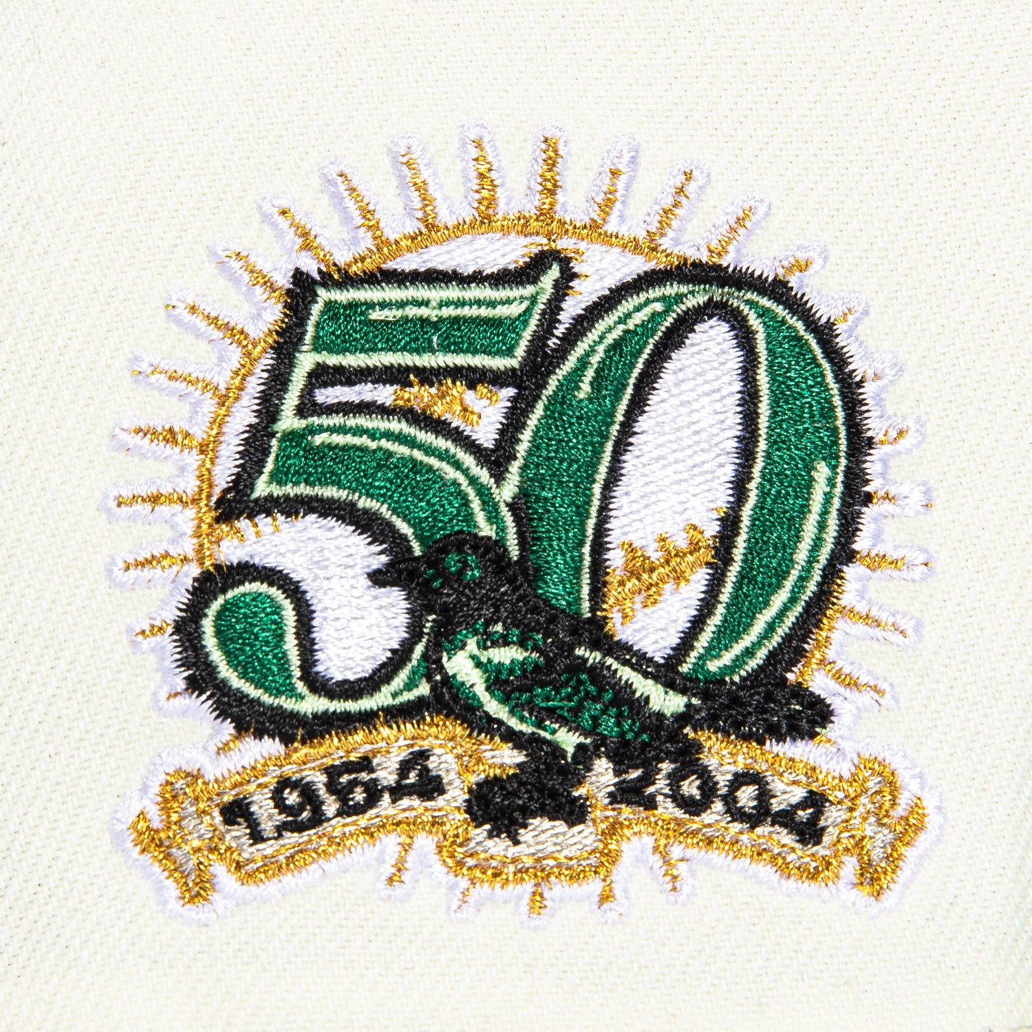 New Era 59Fifty Baltimore Orioles 50th Anniversary Patch Alternate Baseball Cap - White & Green - MLB Officially Licensed Hat for Fans & Collectors - Perfect for Games, Tailgating, and Sports Memorabilia Display