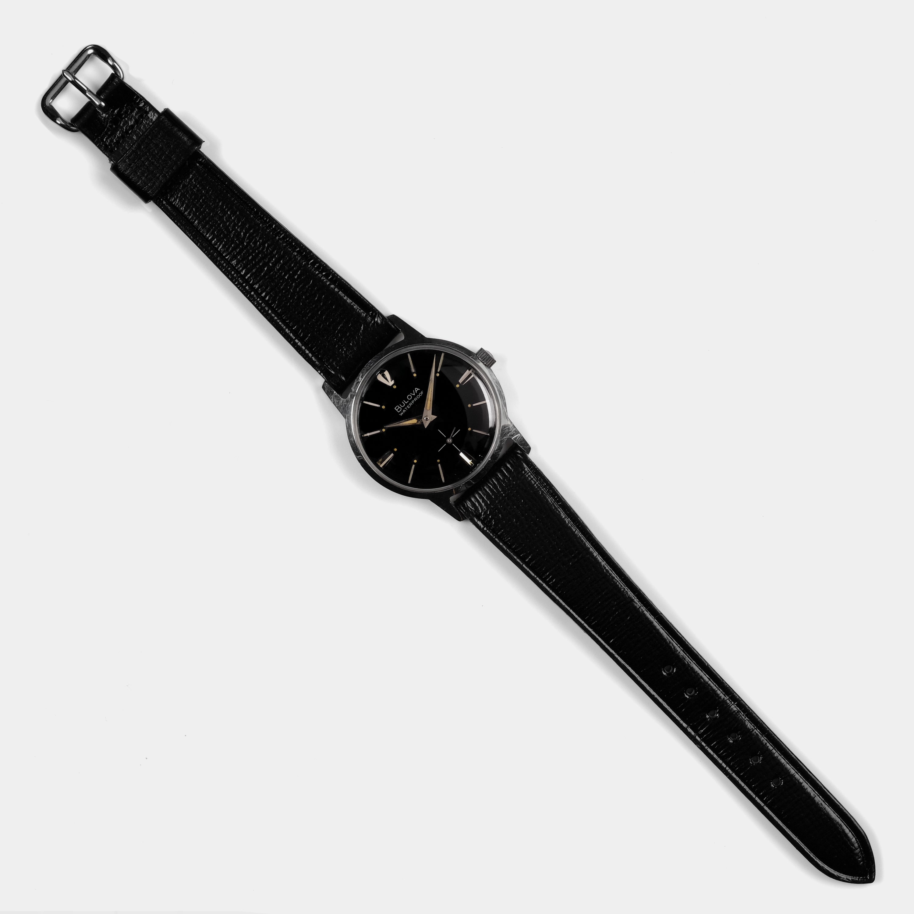 Bulova Surf King FW Circa 1965 Vintage Men's Wristwatch - Waterproof Diver Watch for Surfing, Swimming & Outdoor Adventures