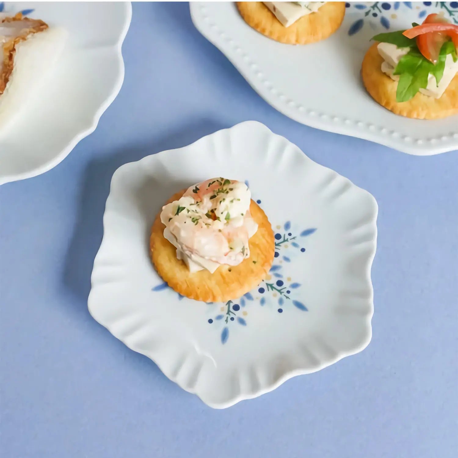 Premium Harekutani Yuki Kessho Porcelain Dinner Plate - Elegant Japanese Ceramic Tableware for Fine Dining, Wedding Gifts & Home Decor