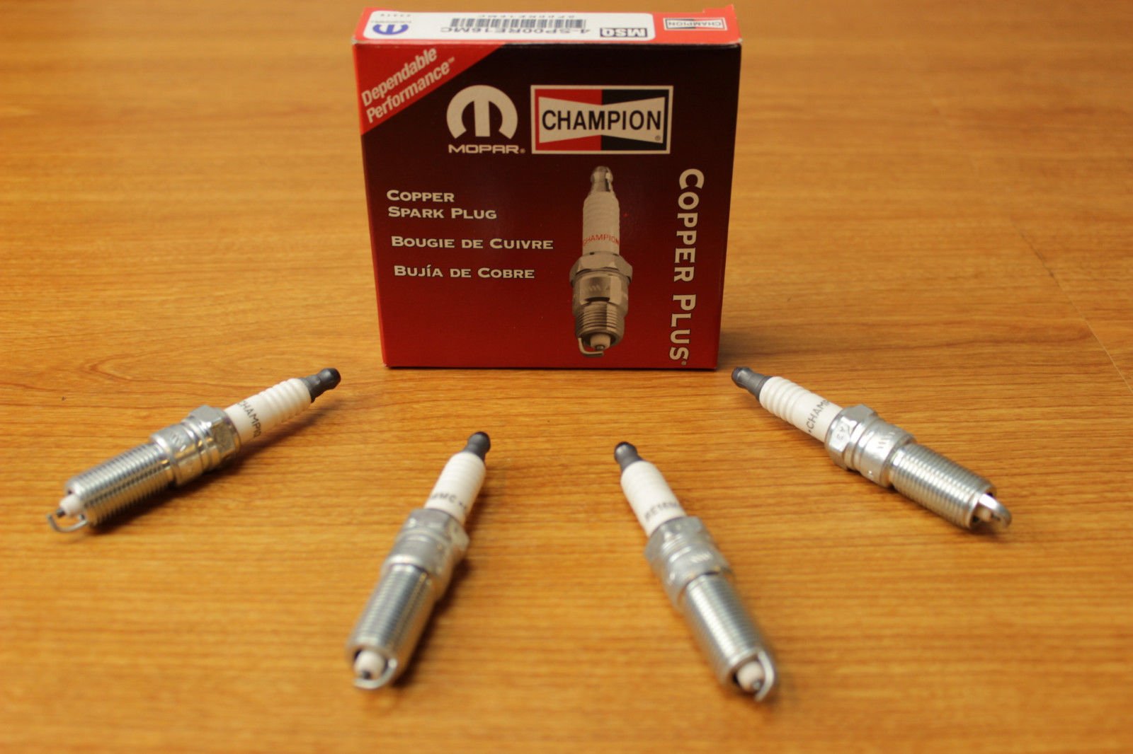 Chrysler Dodge Caravan Jeep Wrangler Spark Plugs Set of 4 - OEM Replacement Parts for Smooth Engine Performance | Perfect for Off-Roading, Daily Commuting & Engine Maintenance