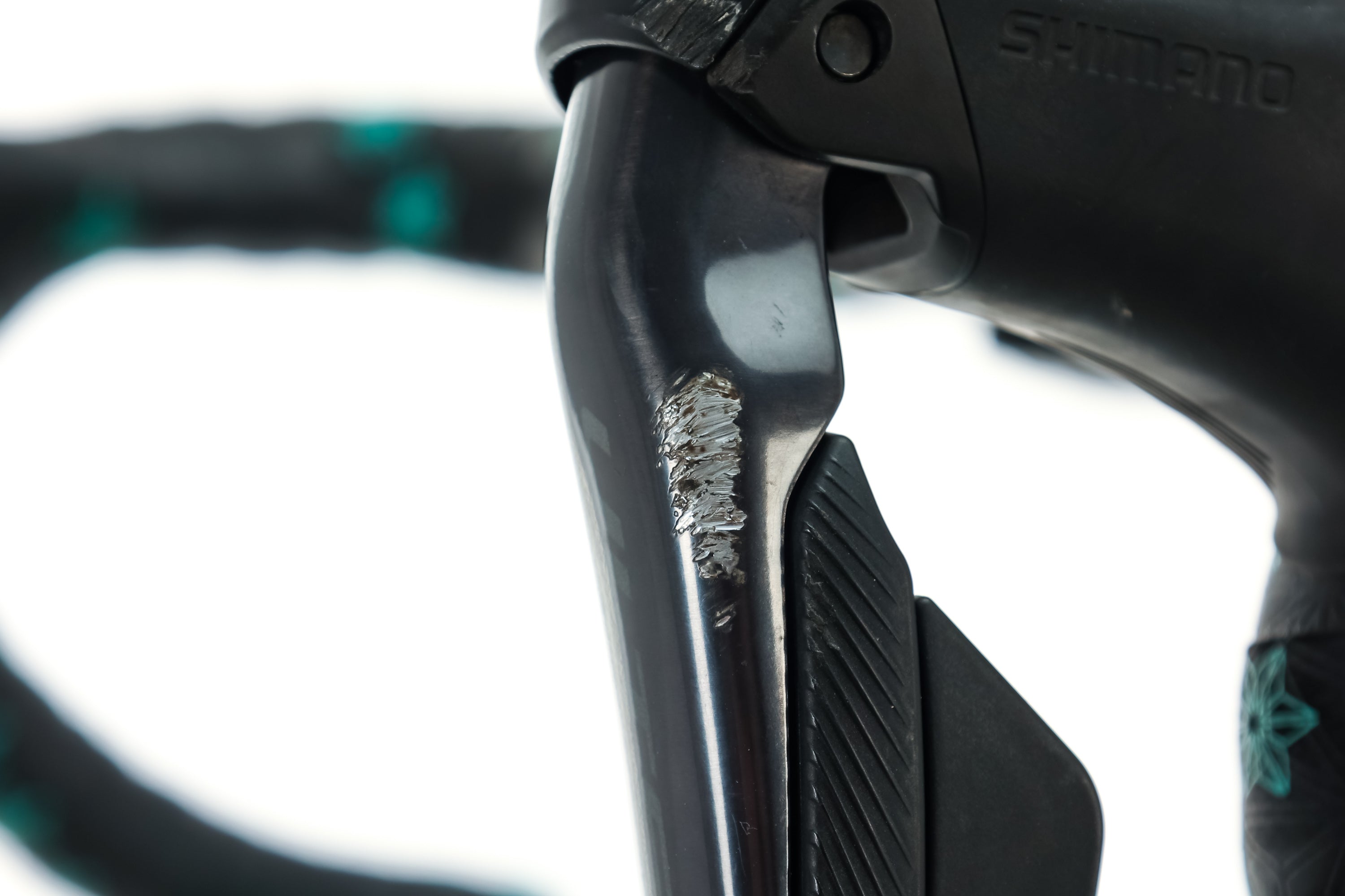 Bianchi Oltre XR3 Ultegra Di2 Road Bike 2022 - 59cm Carbon Frame, Shimano Electronic Shifting - Perfect for Racing, Endurance & Long-Distance Cycling