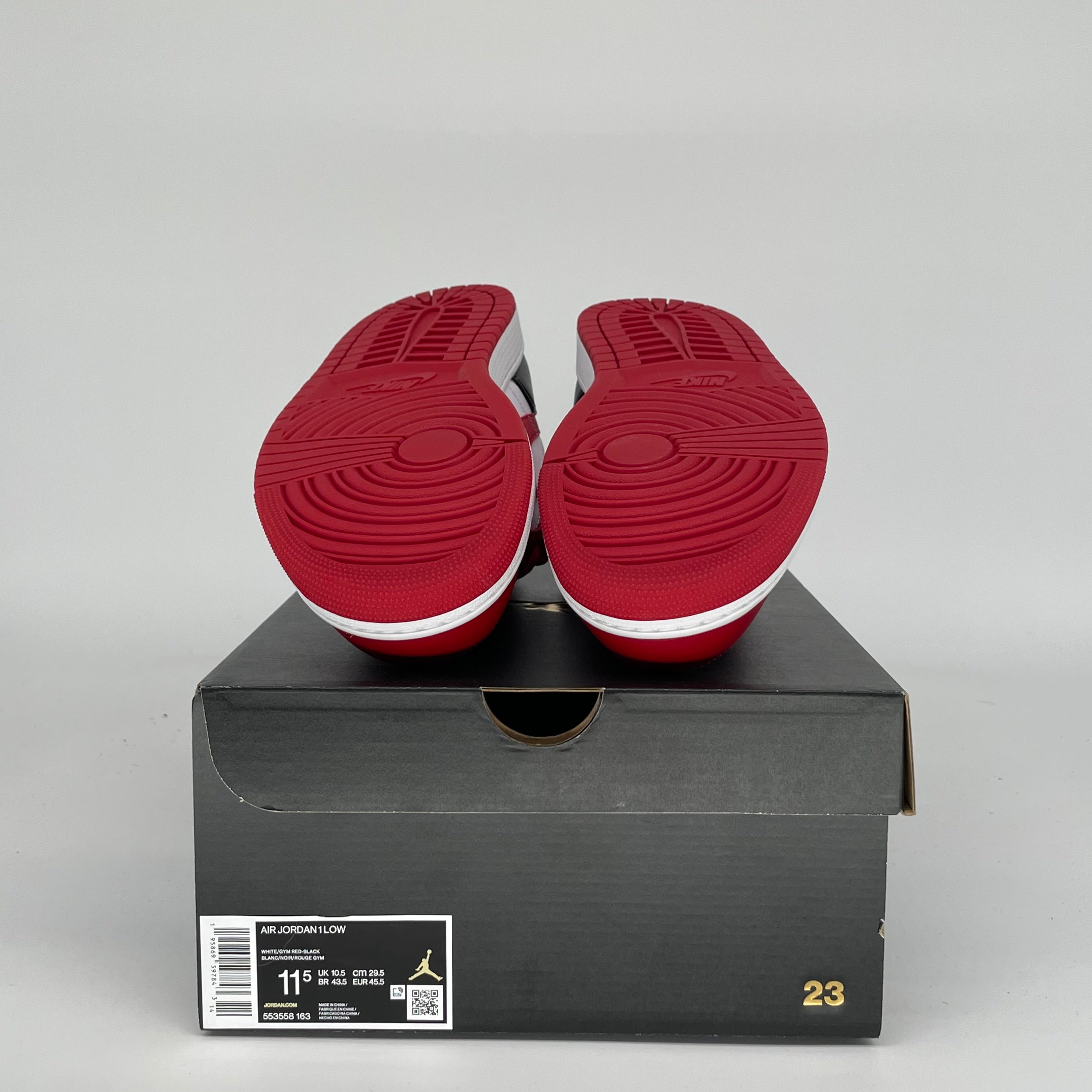 AIR JORDAN 1 LOW BULLS Basketball Shoes Men's Size 11.5 - Style 553558-163 | Retro Sneakers for Casual Wear, Street Fashion & Sports Performance