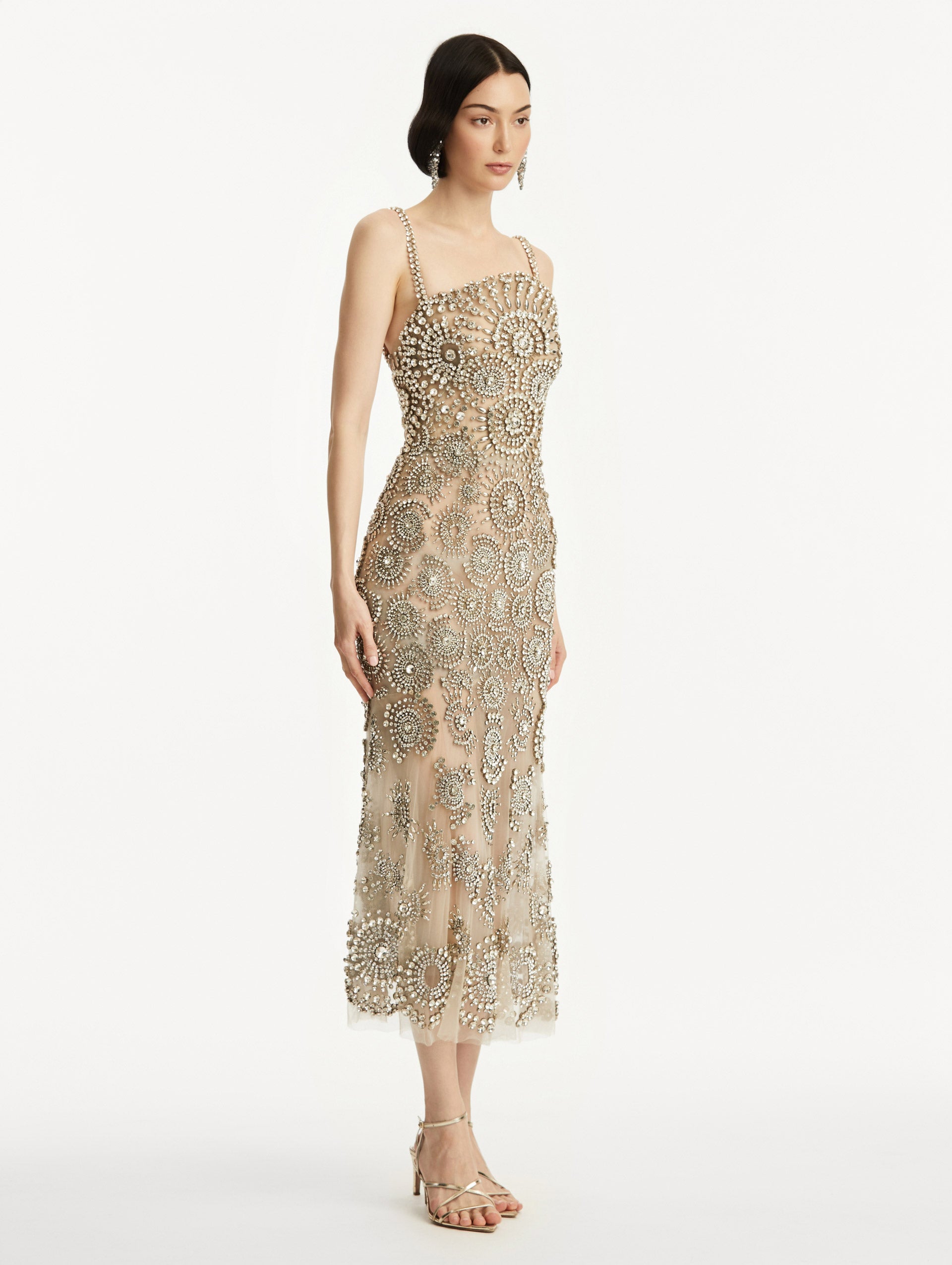 Elegant Crystal Medallion Cocktail Dress for Women - Perfect for Evening Parties, Weddings & Special Occasions