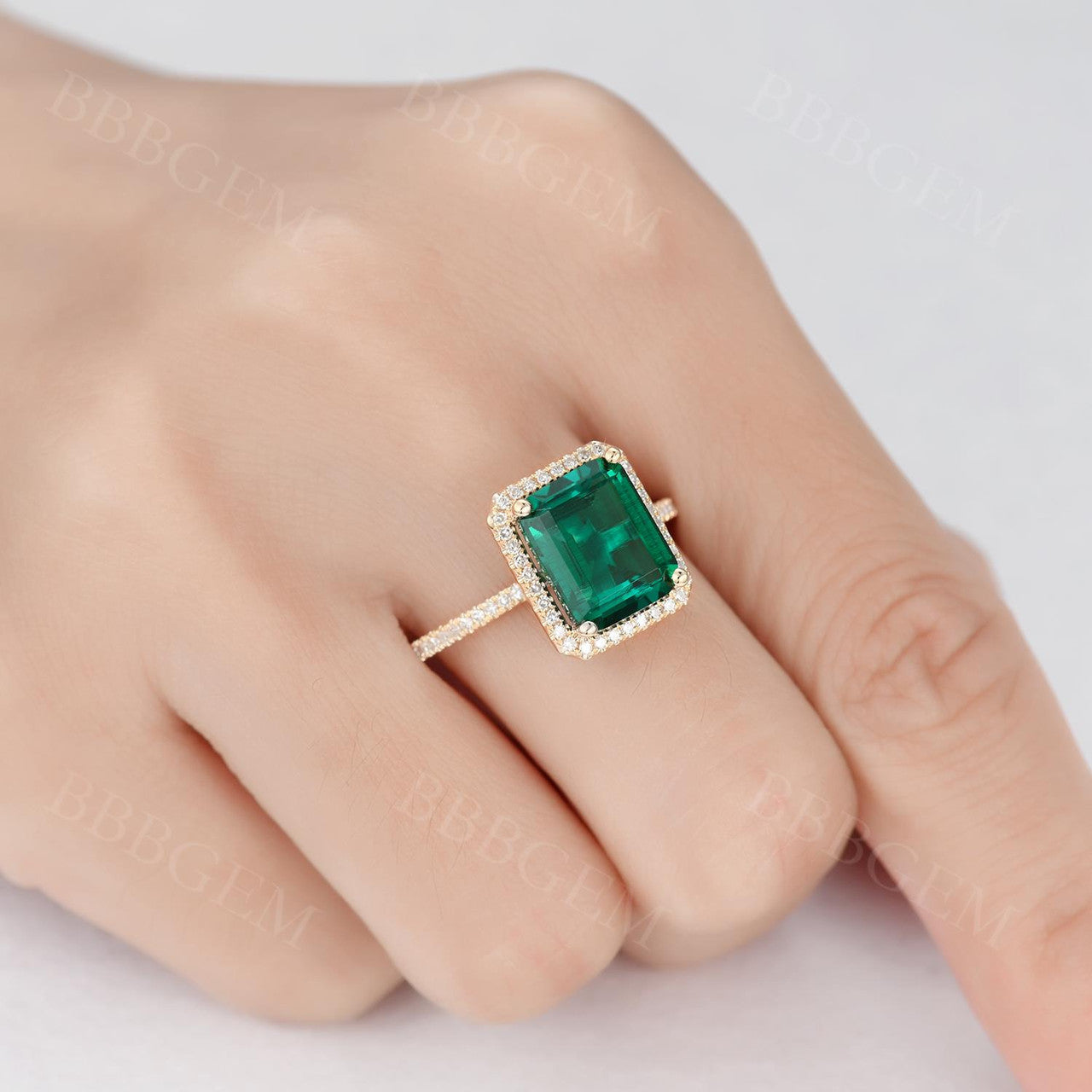 4CT Emerald Cut Emerald Engagement Ring in Rose Gold with Halo Diamonds - Perfect for Wedding, Proposal & Anniversary Gifts