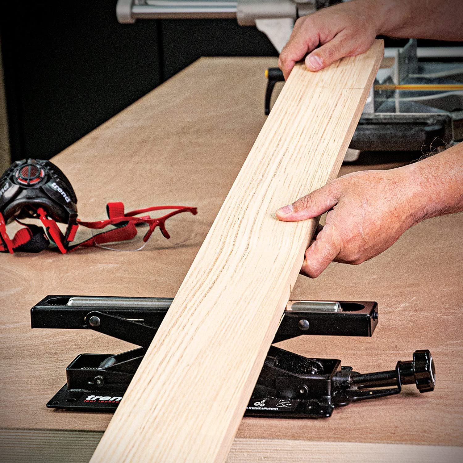 Adjustable Miter Saw Roller Stand - Heavy Duty 140 lbs Capacity with 2-6.3 Inch Height Adjustment | Perfect for Woodworking, DIY Projects & Professional Construction Work