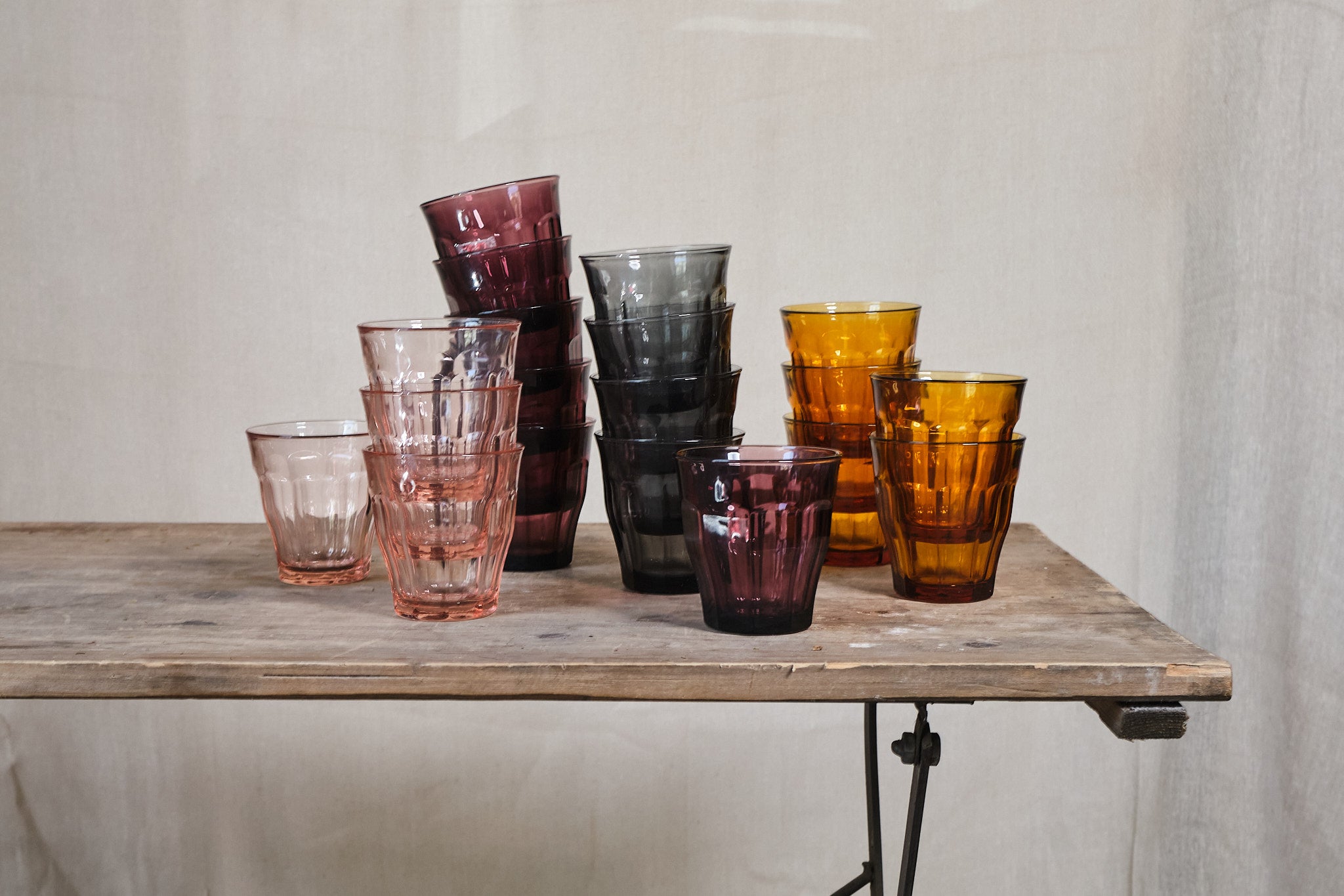 Vibrant Colored Glass Tumblers - Set of 4, 16oz Insulated Drinking Cups for Iced Coffee, Juice & Cocktails - Perfect for Home, Office & Outdoor Parties
