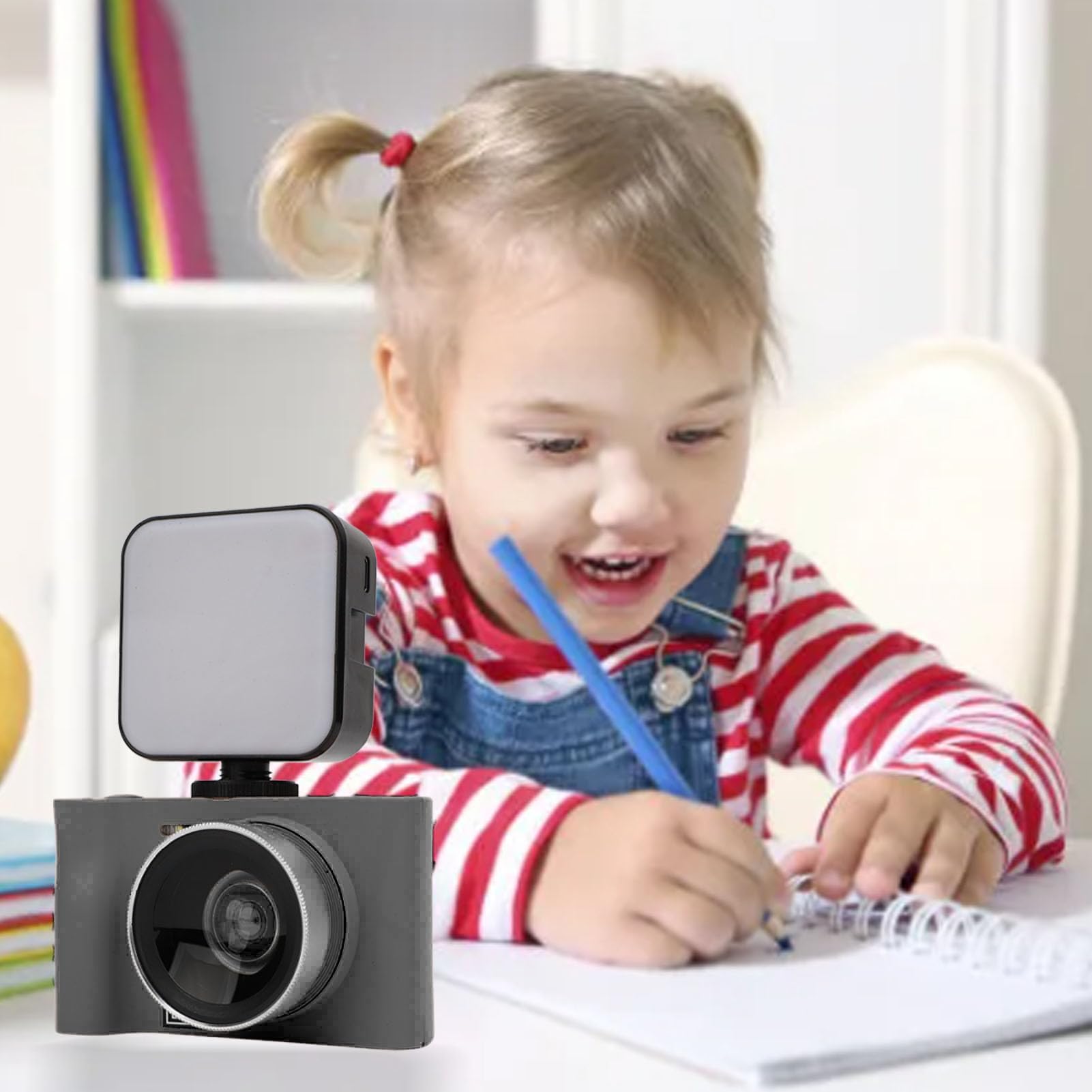 2.5K Vlogging Camera with Fill Light - 24MP 16X Digital Zoom Compact Digital Camera for Beginners & Teens, Webcam with Pause Function (Black) | Perfect for YouTube Videos, Travel Photography & Live Streaming