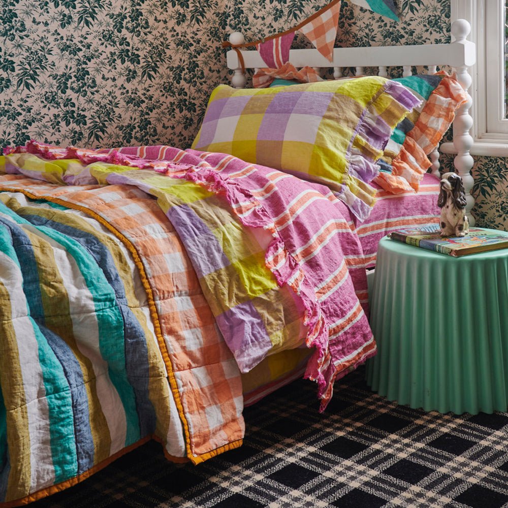 Lagoon & Peaches Reversible Quilt - Soft Double Sided Bedspread for All Seasons - Perfect for Bedroom Decor, Guest Room, or Cozy Living Room Throw