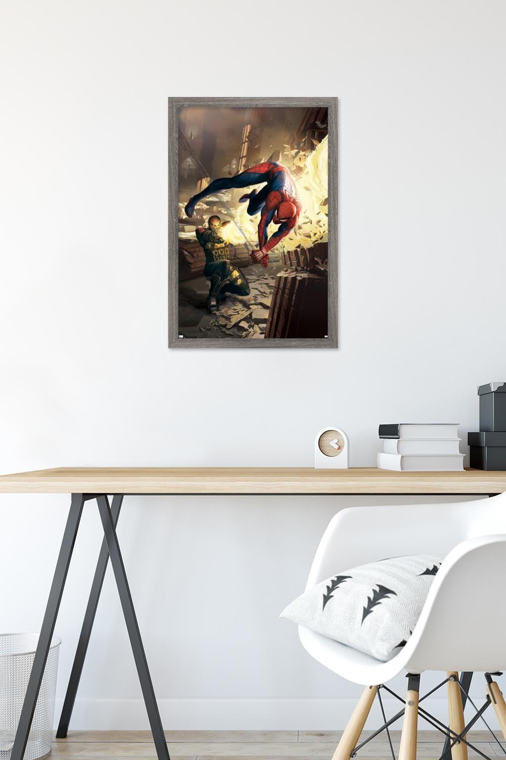 Marvel Comics Shocker Wall Poster - Amazing Spider-Man #5 Art Print, 22.4x14.7 Inches, Barnwood Frame | Superhero Decor for Bedroom, Game Room & Office