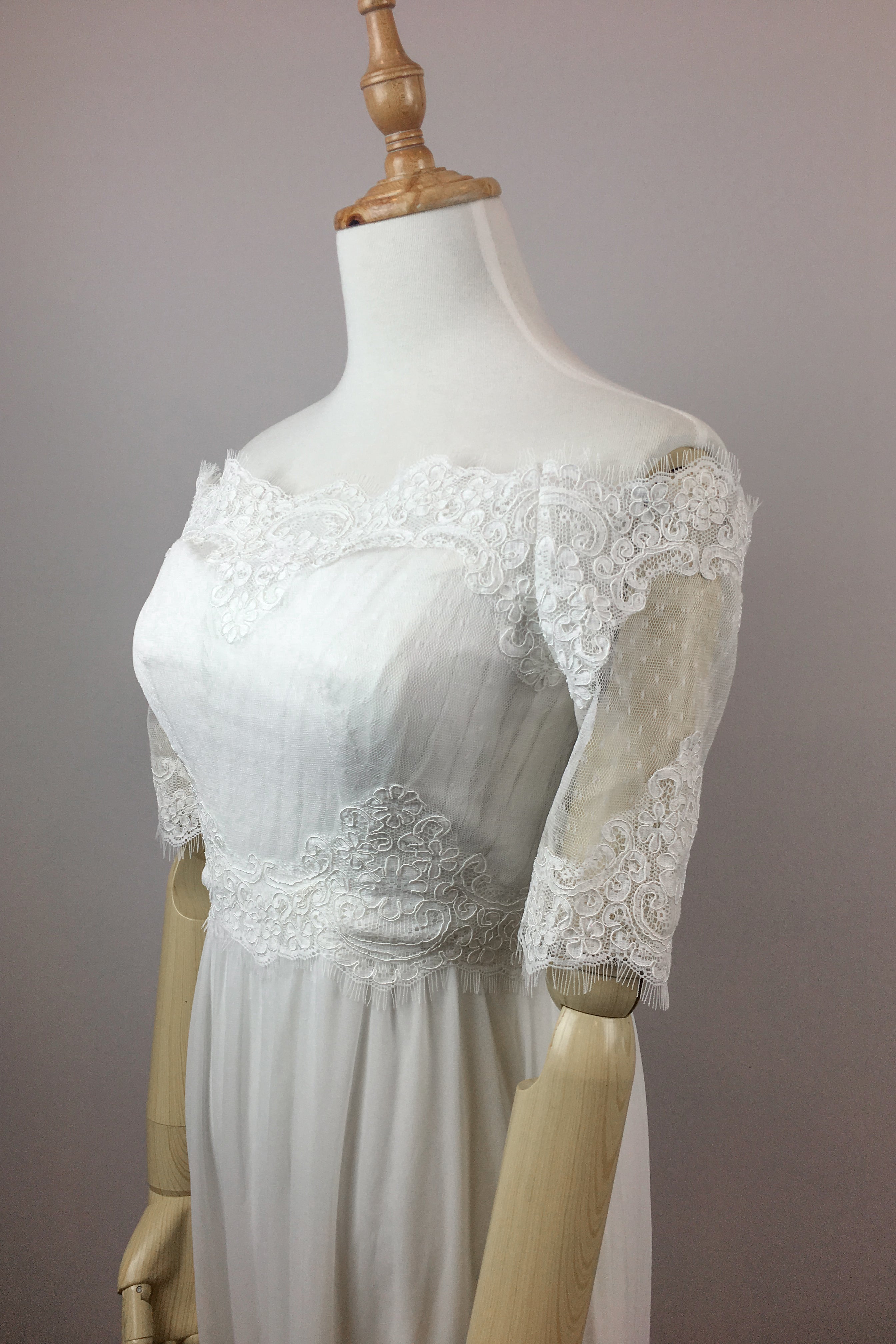 Elegant Lace Bolero Cover Up for Brides - Summer Wedding Shawl & Lace Top for Bridal Party, Beach Ceremony & Outdoor Events