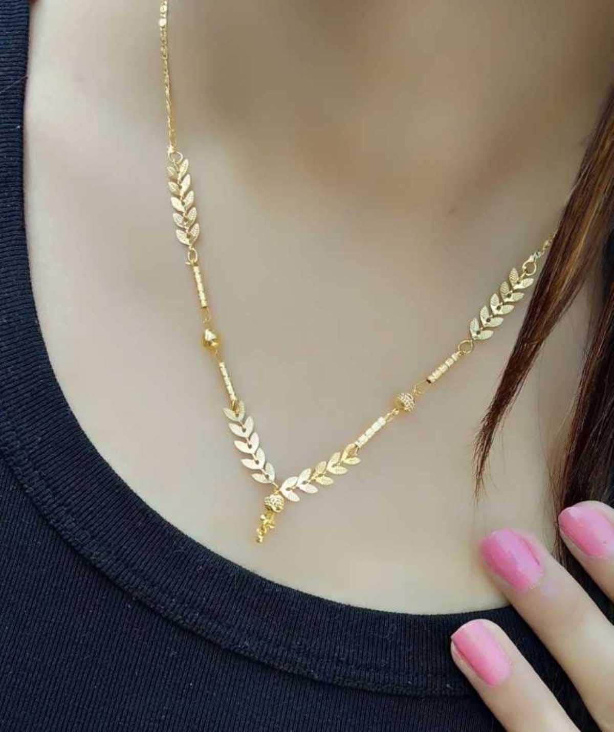 DIMIKI Yellow Base Metal Necklace Chain for Women & Girls - Trendy Fashion Jewelry for Casual Wear, Parties & Gifts