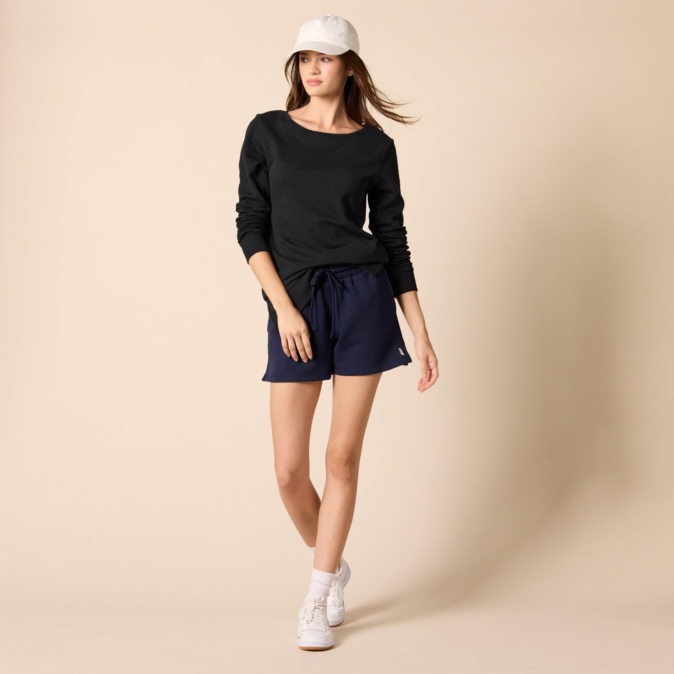 Amazon Essentials Women's Open-Neck Fleece Tunic Sweatshirt - Soft Casual Pullover Top for Lounge, Work & Everyday Wear