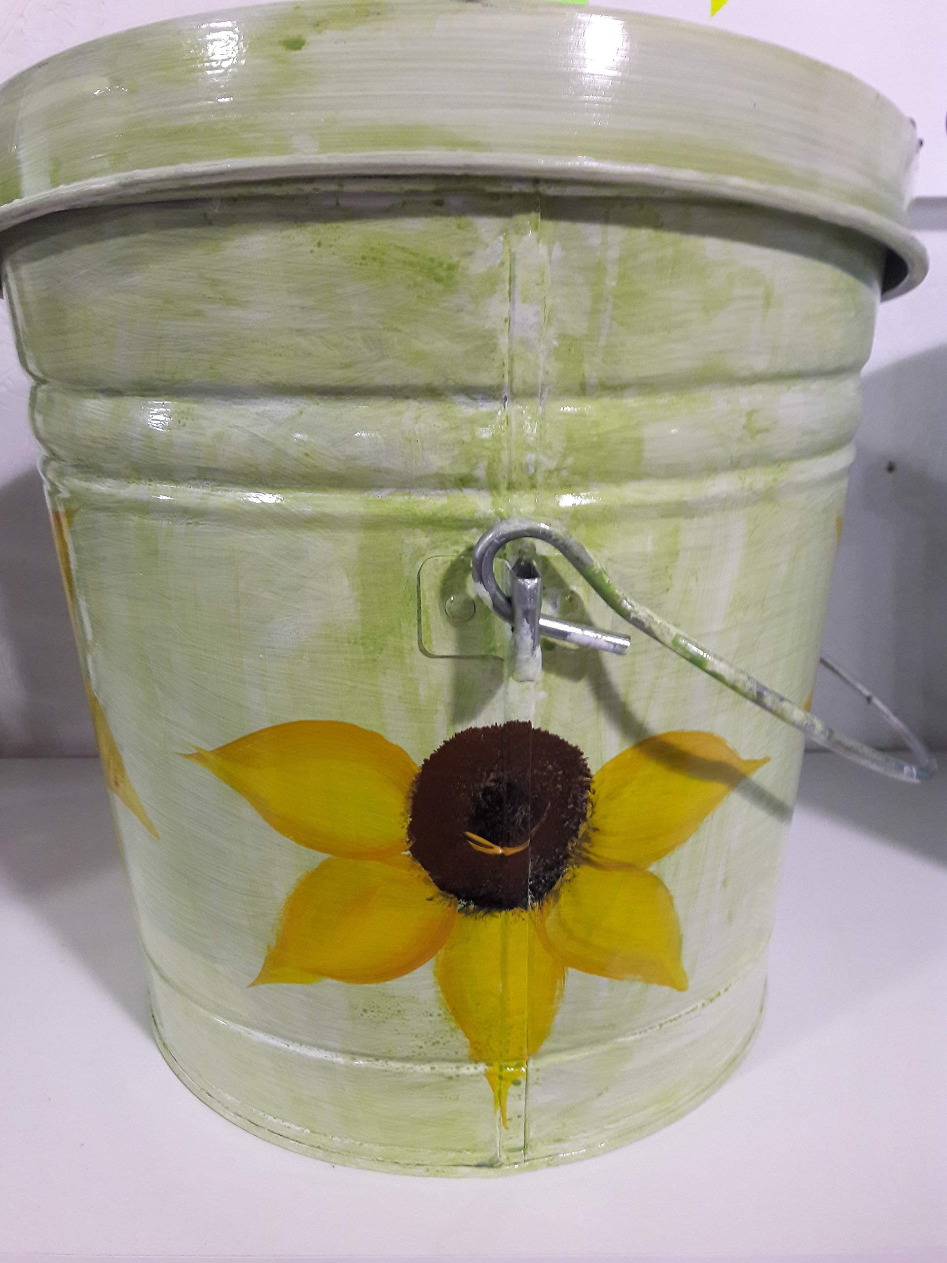 6 Gallon Hand Painted Decorative Trash Can - Elegant Waste Bin for Kitchen, Bathroom & Office - Perfect for Home Decor & Organization