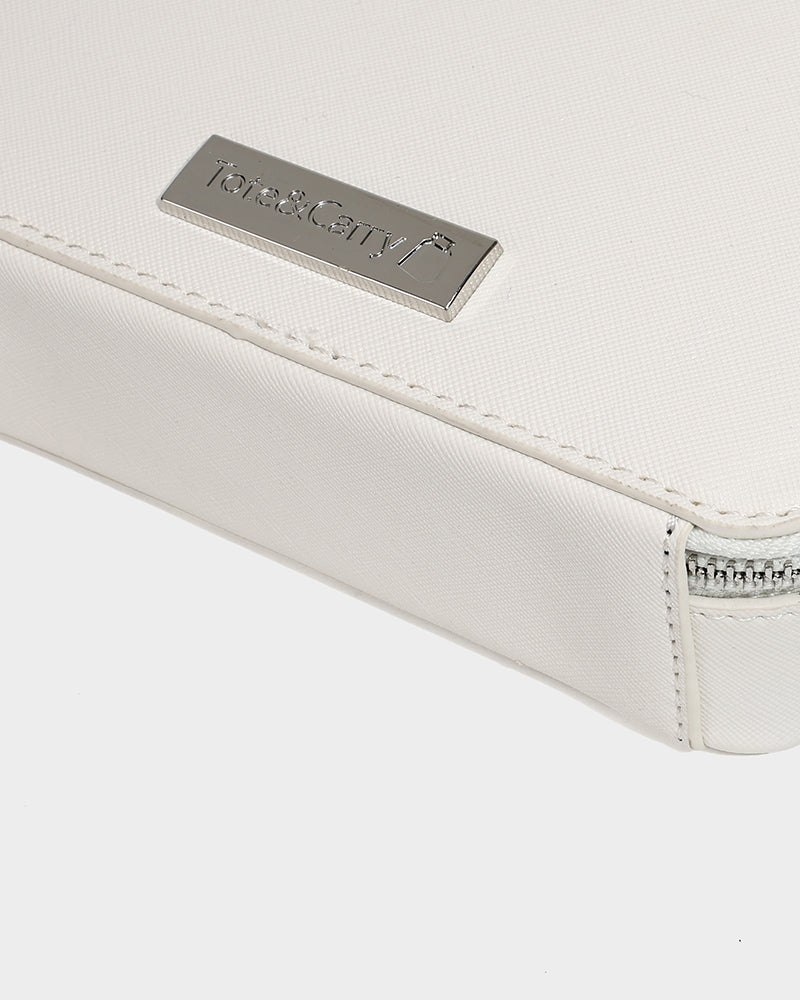 Bodega Belt Bag in White - Stylish & Functional Waist Pack for Travel, Running, and Everyday Use