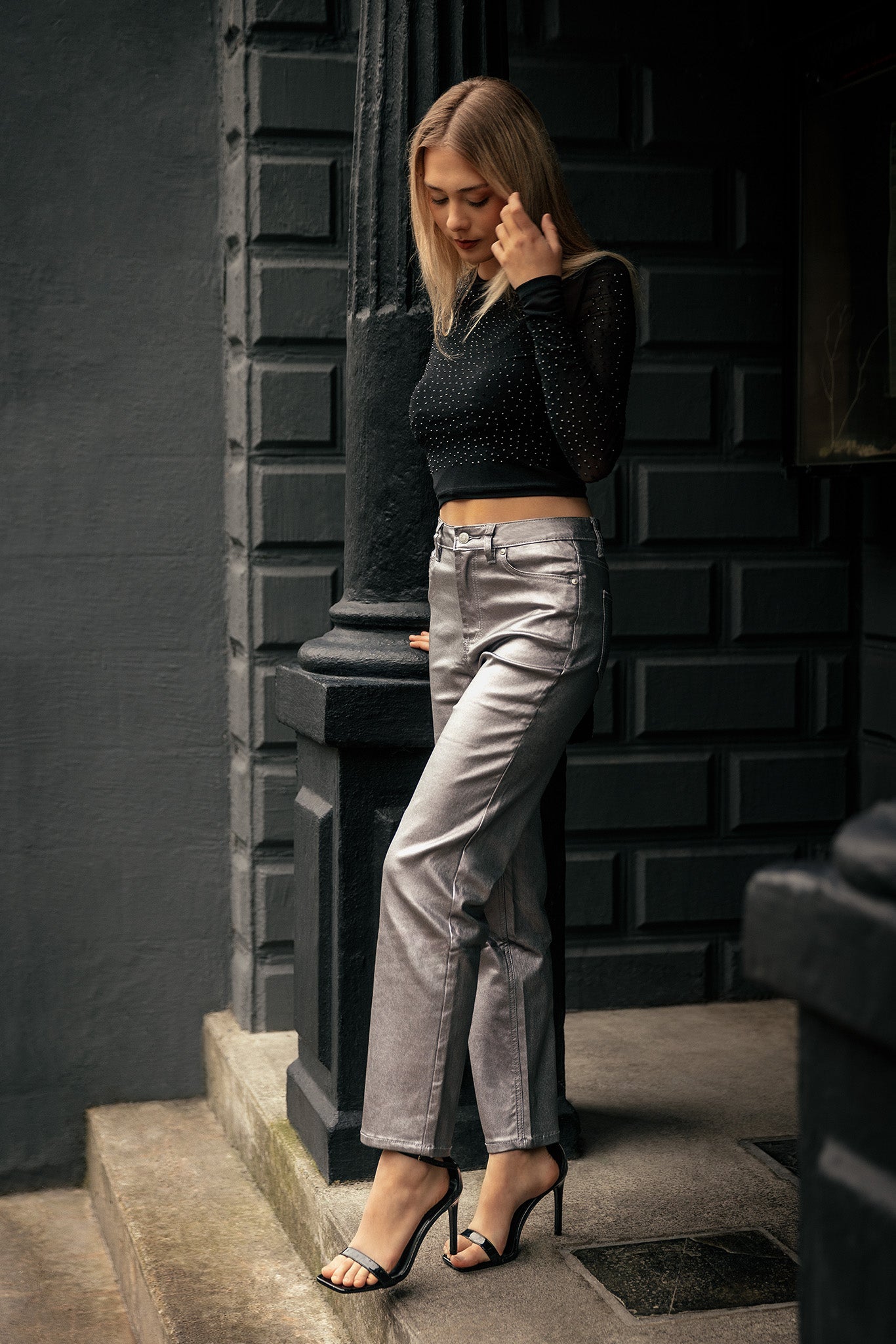 Almost Famous Metallic Gray Dad Jeans for Men - Vintage High Waisted Relaxed Fit Denim Pants for Casual Wear & Street Style