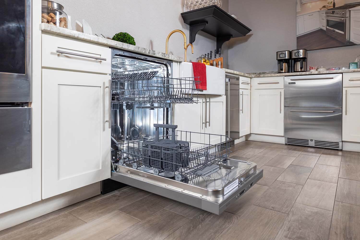 BREDA 24 Inch Stainless Steel ADA Compliant Dishwasher with Pocket Handle - Model LUDWA30155 | Perfect for Small Kitchens, Apartments & ADA Accessible Homes