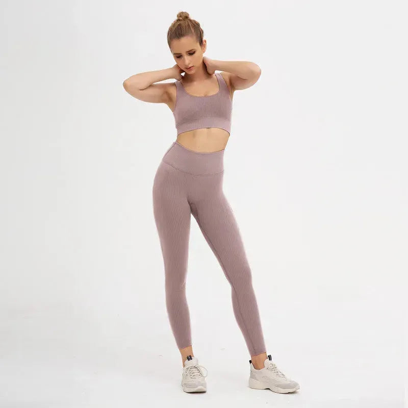 2-Piece Seamless Women's Yoga Outfit - Push Up Sports Bra & High Waist Leggings Gym Set for Workouts, Running & Yoga | Moisture-Wicking Activewear for Women