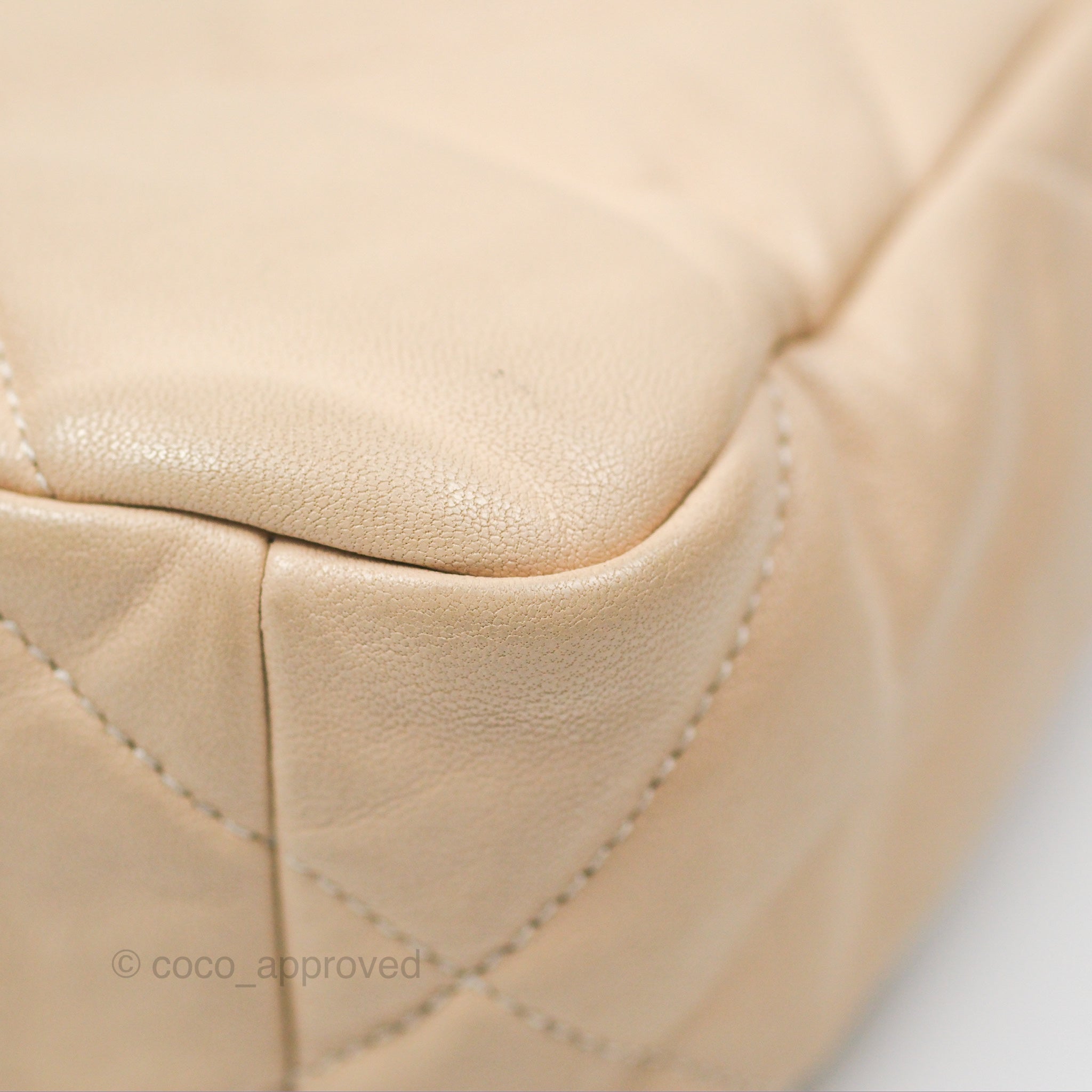 Chanel 19 Small Handbag in Beige Goatskin with Mixed Hardware - Luxury Crossbody Bag for Women, Perfect for Date Night & Special Occasions