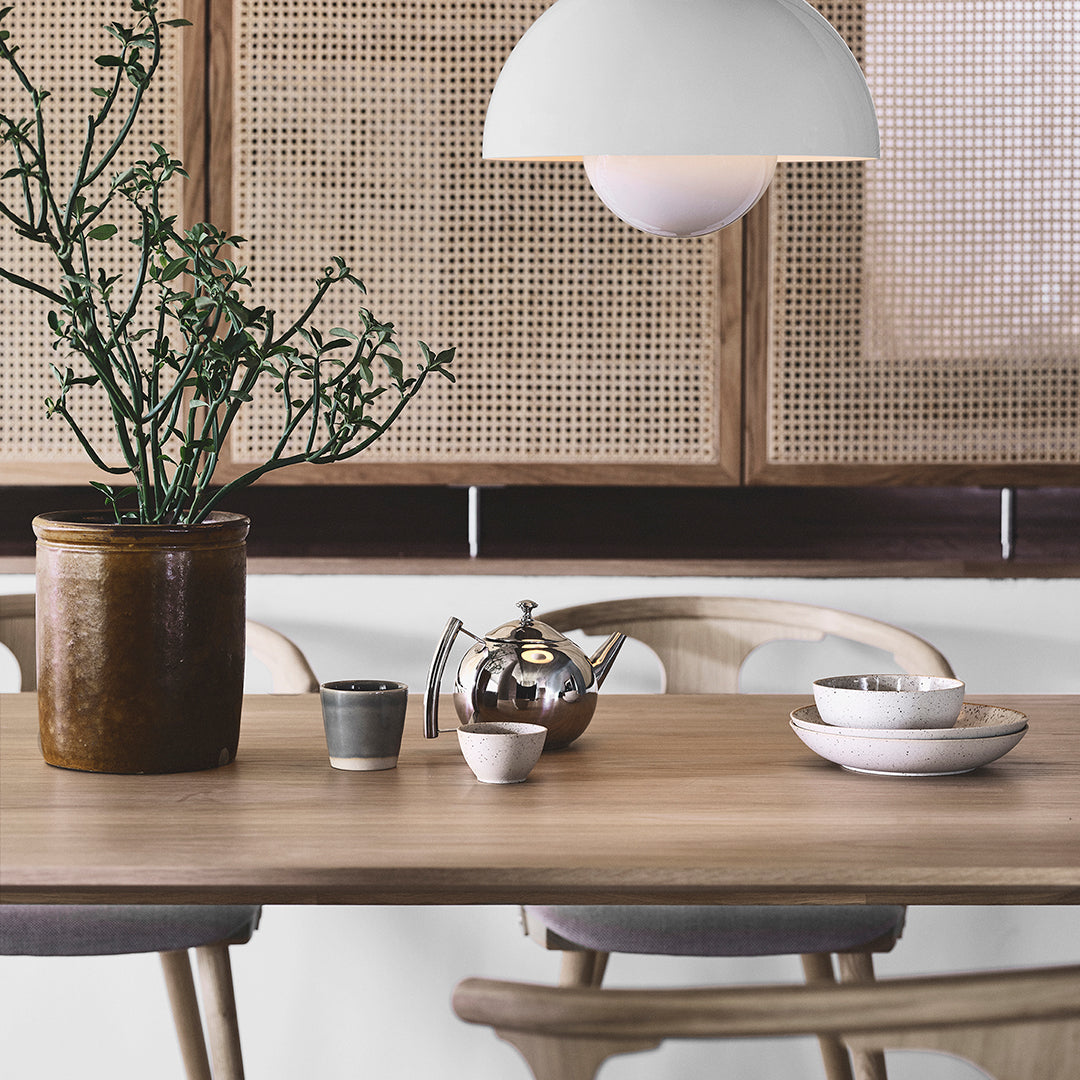 SK6 Modern Dining Table - 6-Seater Extendable Wooden Table for Kitchen & Dining Room - Perfect for Family Gatherings & Dinner Parties