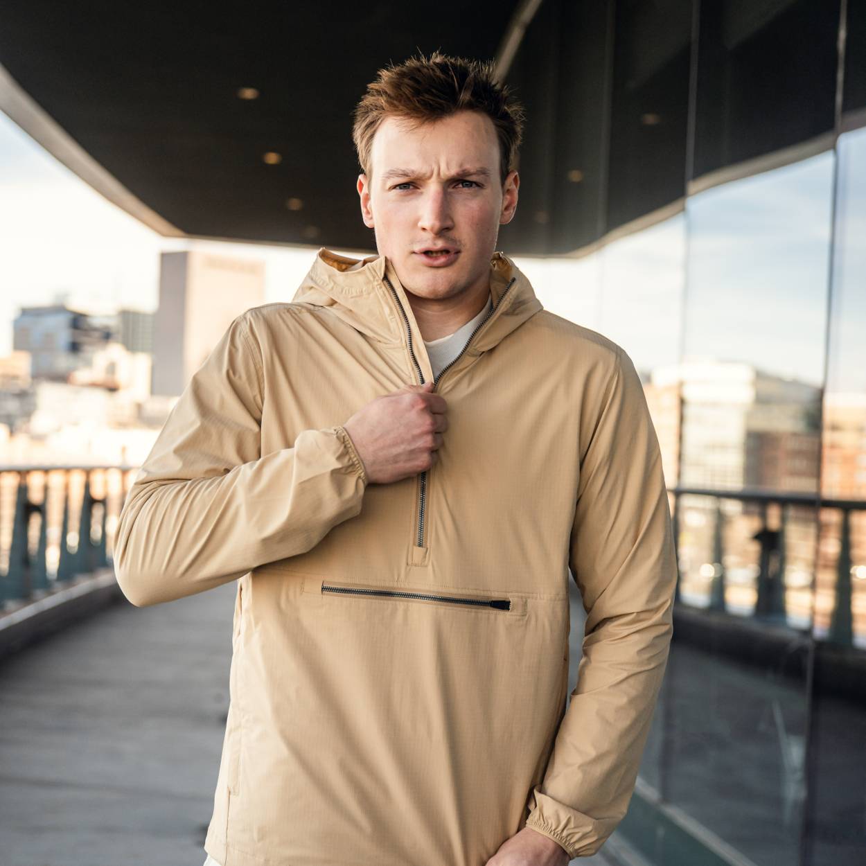 Bauer FLC Windstorm RunShell Senior Hockey Jacket - Lightweight Waterproof Shell for Outdoor Sports & Training