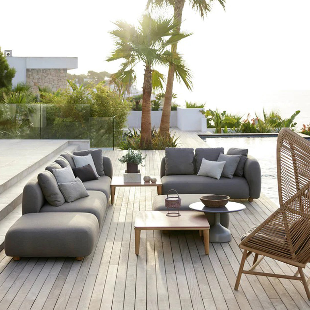 Modern Outdoor Coffee Table - Durable Weatherproof Patio Furniture for Garden, Deck, Poolside - Perfect for Relaxing & Entertaining Outdoors