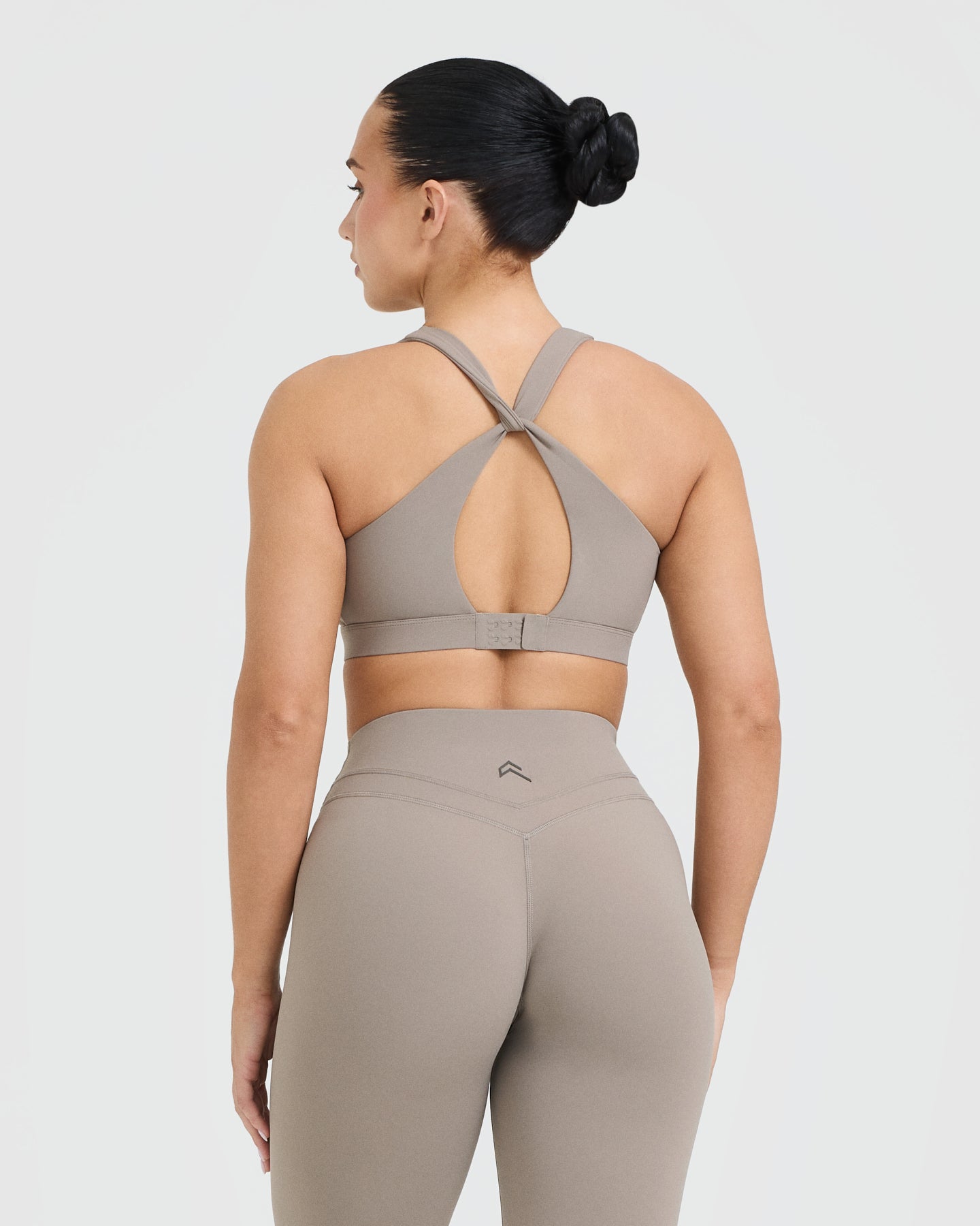 High Support Seamless Sports Bra for Women - Breathable Minky Fabric - Perfect for Yoga, Running & Gym Workouts