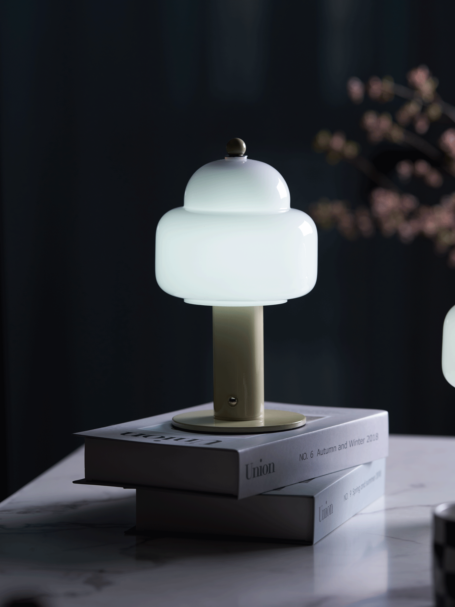 Cloud Dome Table Lamp - Modern LED Night Light for Bedroom, Living Room & Office - Perfect for Reading, Relaxing & Decor