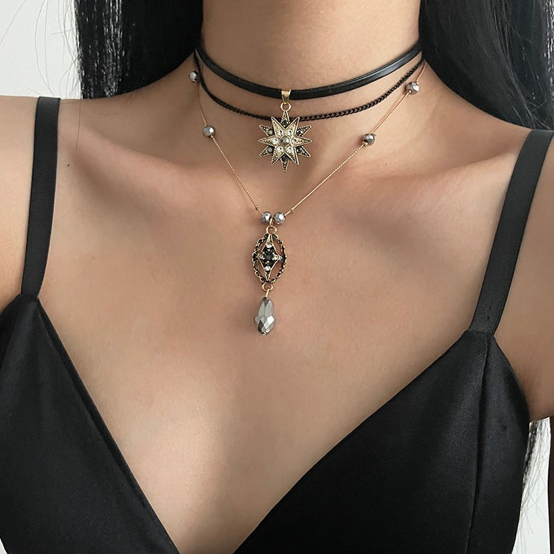 Gothic Black Crystal Star Choker Necklace for Women - Elegant Y Necklace with Sparkling Rhinestones | Perfect for Halloween, Cosplay, and Gothic Fashion (Style HN3067)