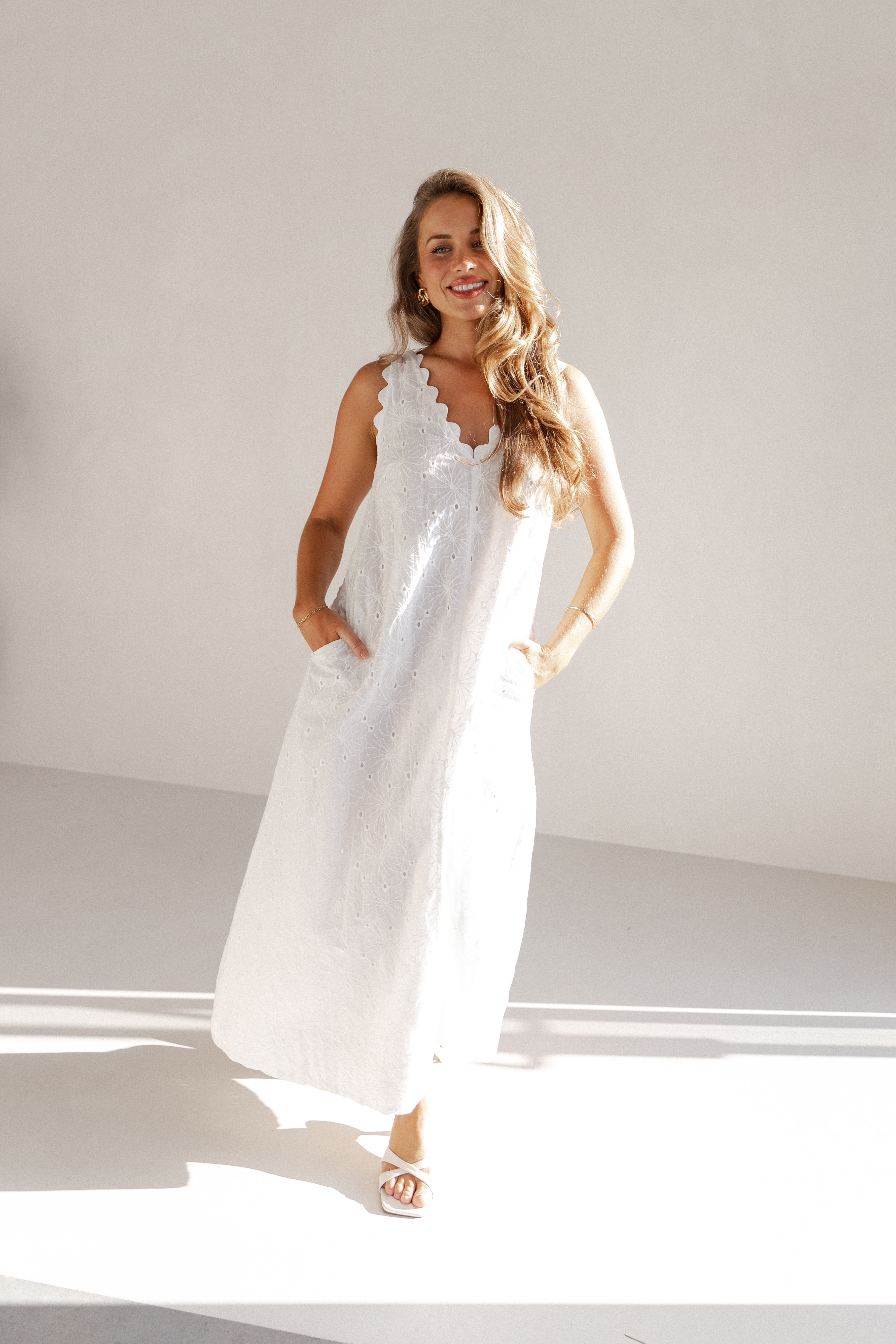 Gabriella Maxi Dress for Women - Elegant White Long Summer Dress for Beach, Wedding & Party | Flowy Boho Style with V-Neck & Side Slits