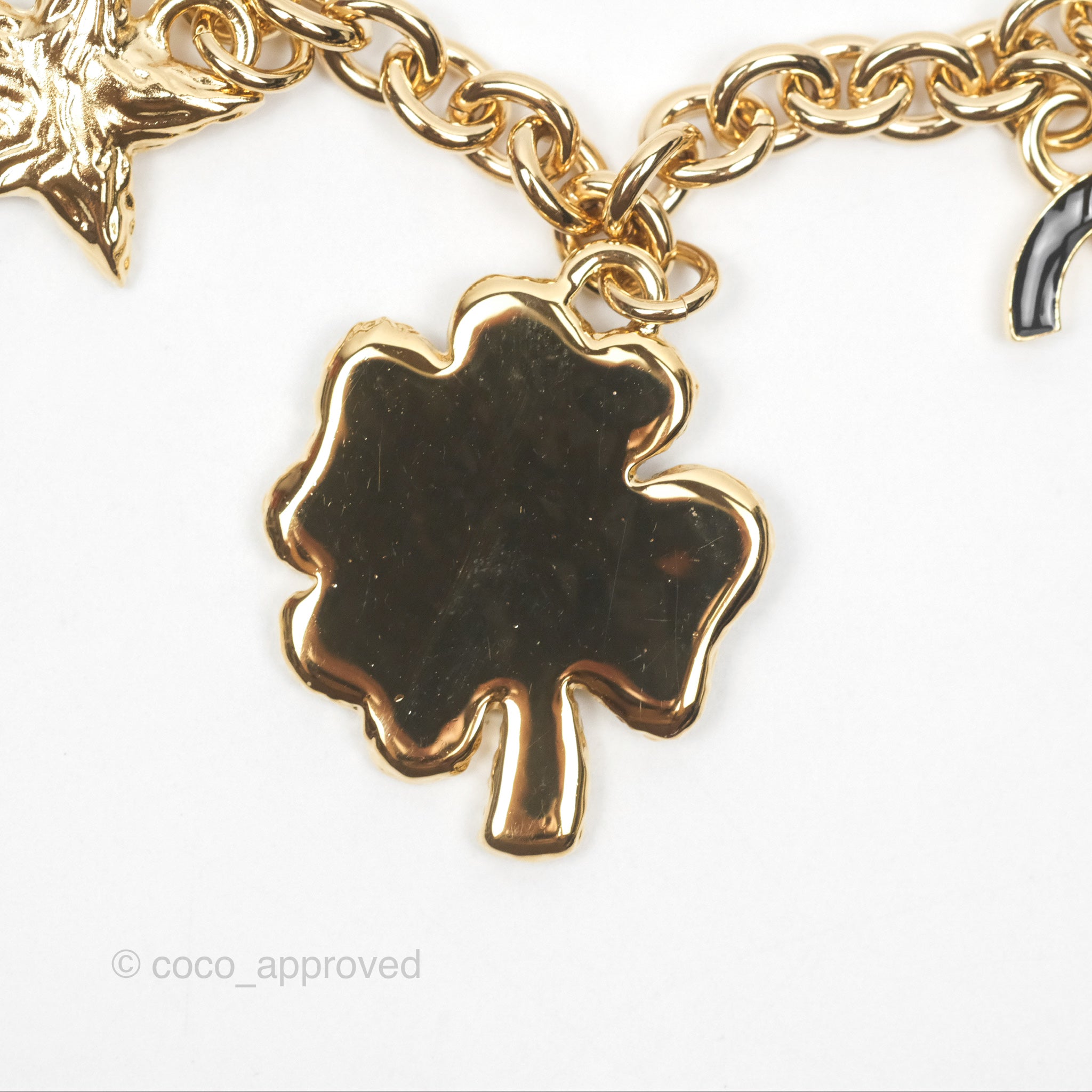 Chanel Black CC Heart Lucky Clover Chain Belt in Gold Tone - Perfect for Casual Outfits, Date Nights & Special Occasions