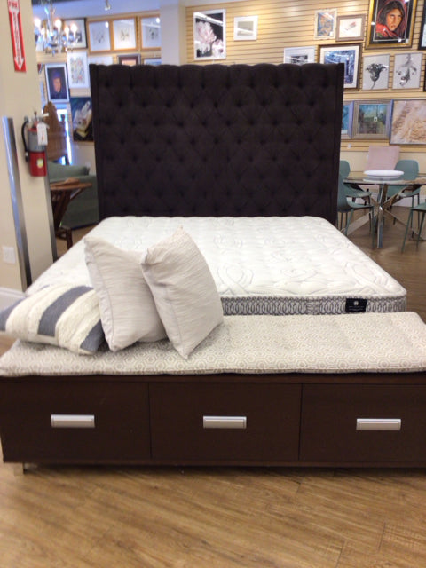 Luxury Purple Tufted Fabric King Size Bed Frame - Elegant Upholstered Headboard for Master Bedroom Decor | Perfect for Modern & Classic Home Interiors