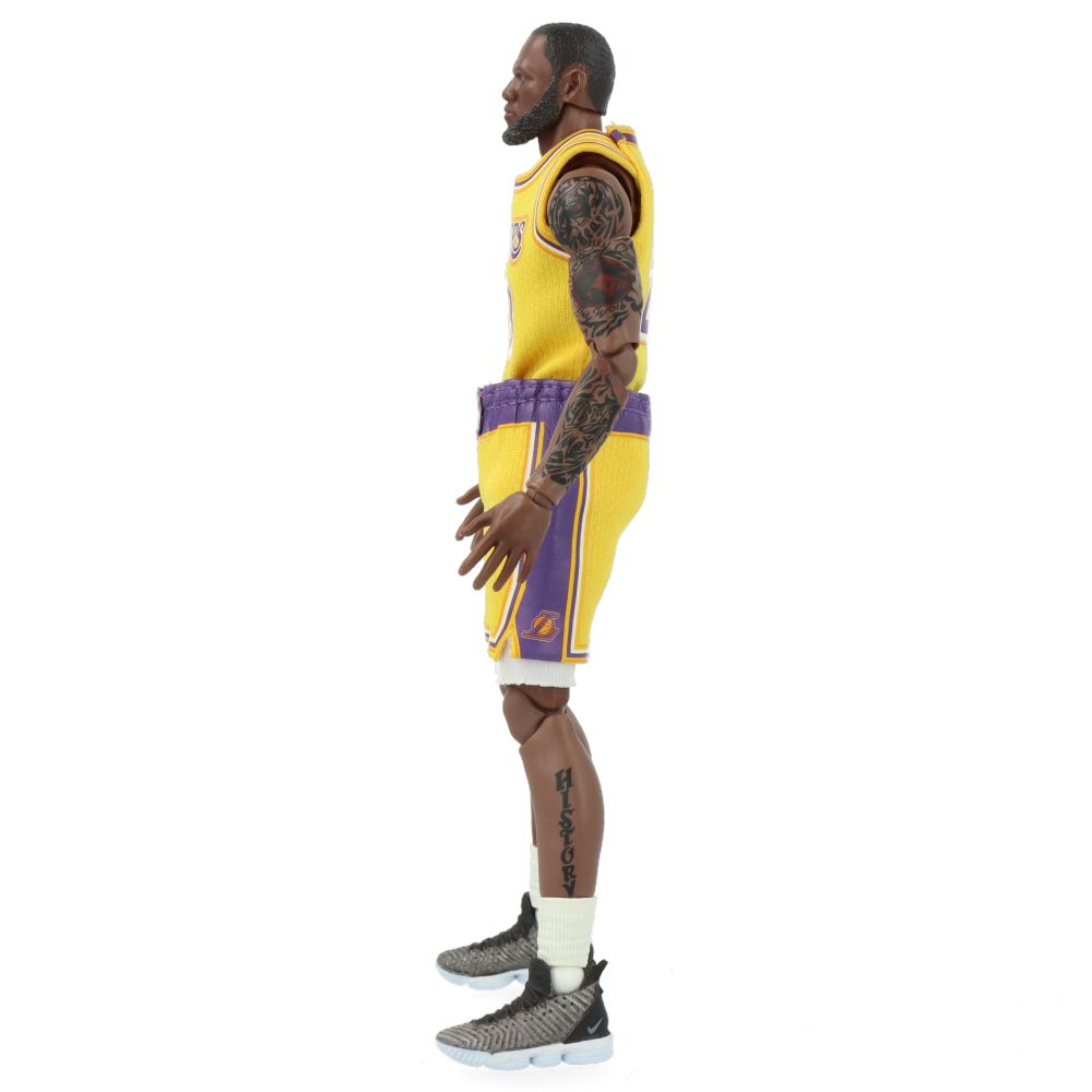 MAFEX LeBron James Los Angeles Lakers NBA Action Figure - Collectible Basketball Toy for Fans & Gift Ideas - Perfect for Display, Play & Memorabilia