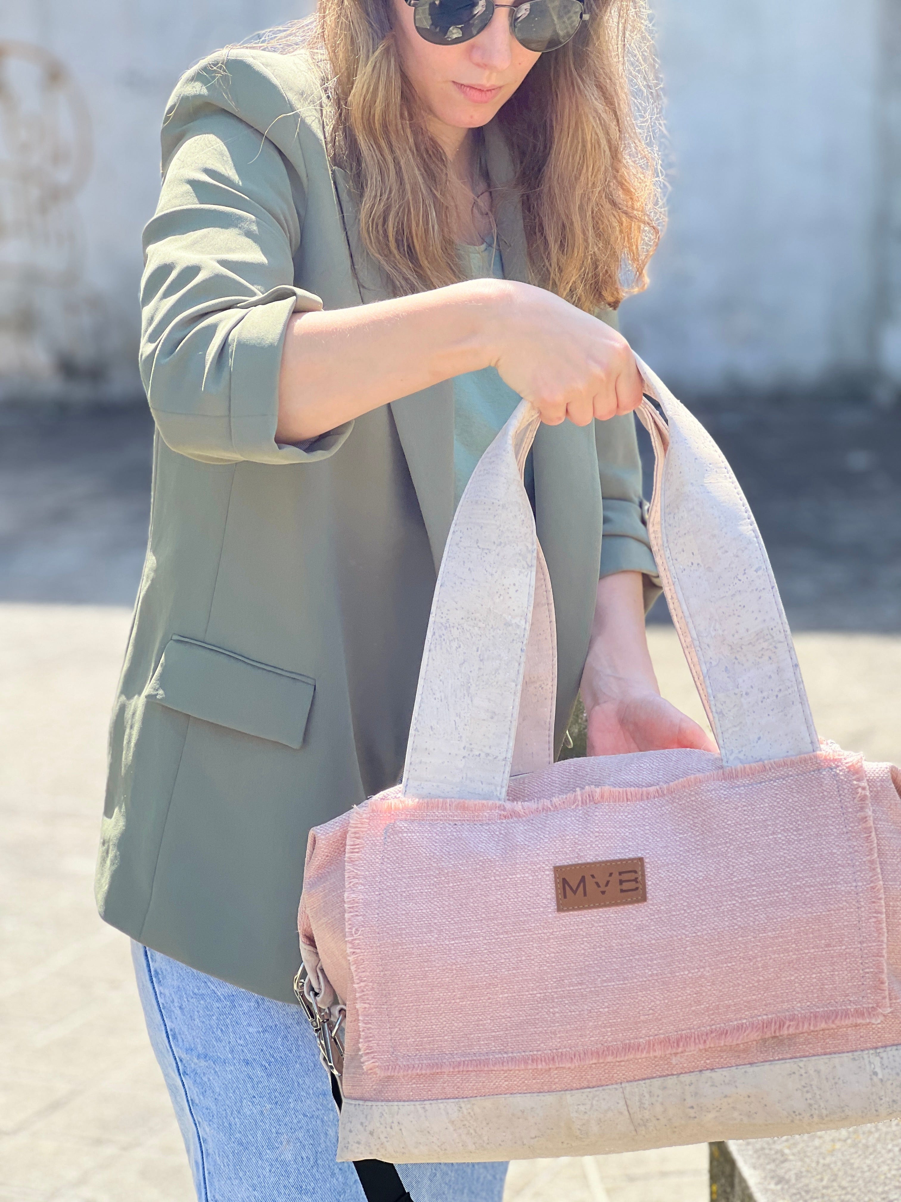 Women's Summer Cork Handbag - Soft Pink Crossbody Bag for Weekend Outings, Beach Trips & Casual Fashion | Lightweight & Stylish