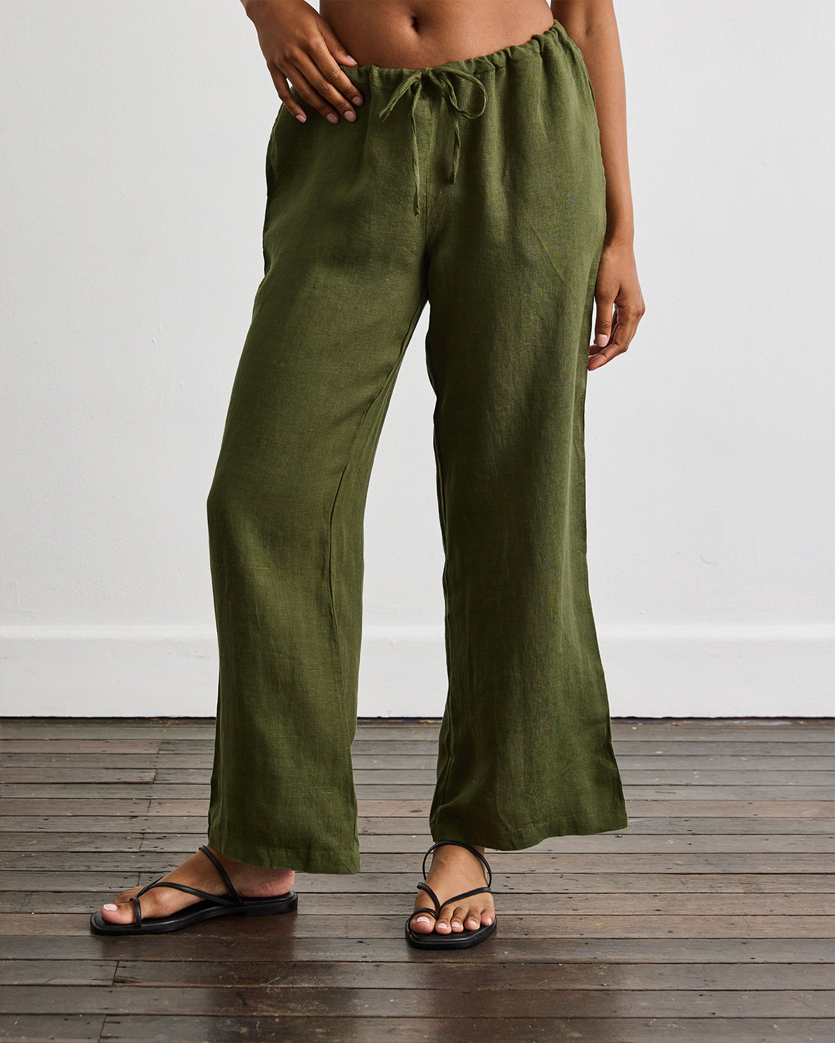 Comfortable Olive Green Linen Lounge Pants for Women - Soft Breathable Relaxation Pants for Home, Yoga, and Travel