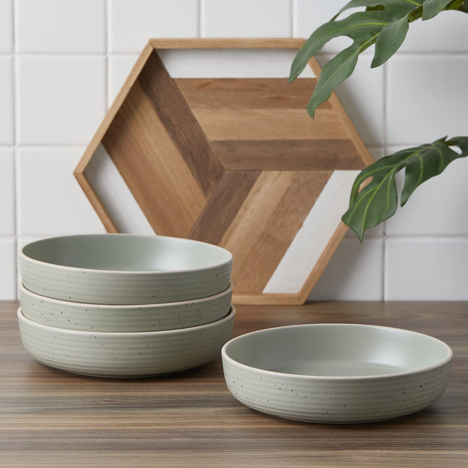 Lauren Modern Stoneware 32-Piece Round Dinnerware Set - Plates & Bowls for 8, Green | Elegant Stoneware Dinner Set for Family Gatherings, Dinner Parties & Everyday Use