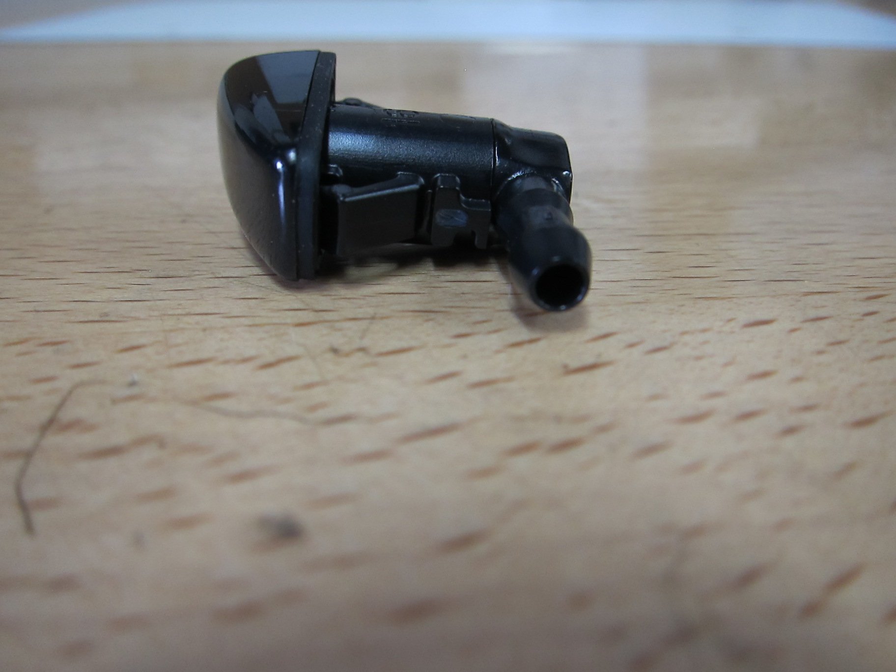 Jeep Grand Cherokee Windshield Washer Nozzle Pair - OEM Mopar Replacement for 2011-2023 Models | Perfect for Car Cleaning & Winter Maintenance