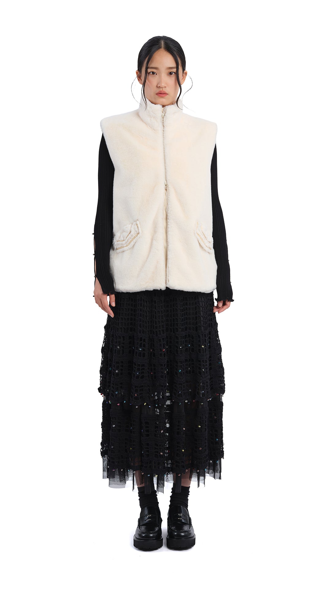 Women's Faux Fur Vest Winter Warm Cozy Jacket - Fashionable Outerwear for Casual Outings & Holiday Parties