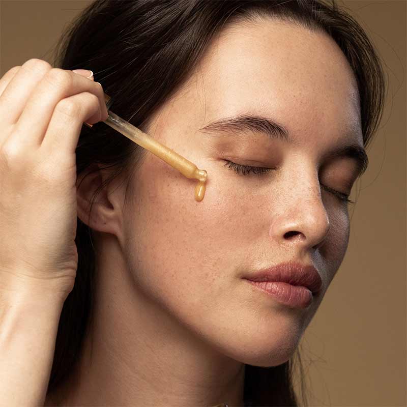 Antipodes Glow Vitamin C Brightening Serum for Face - Natural Skincare with Antioxidants for Radiant & Even Skin Tone | Perfect for Morning Routine & Anti-Aging Care
