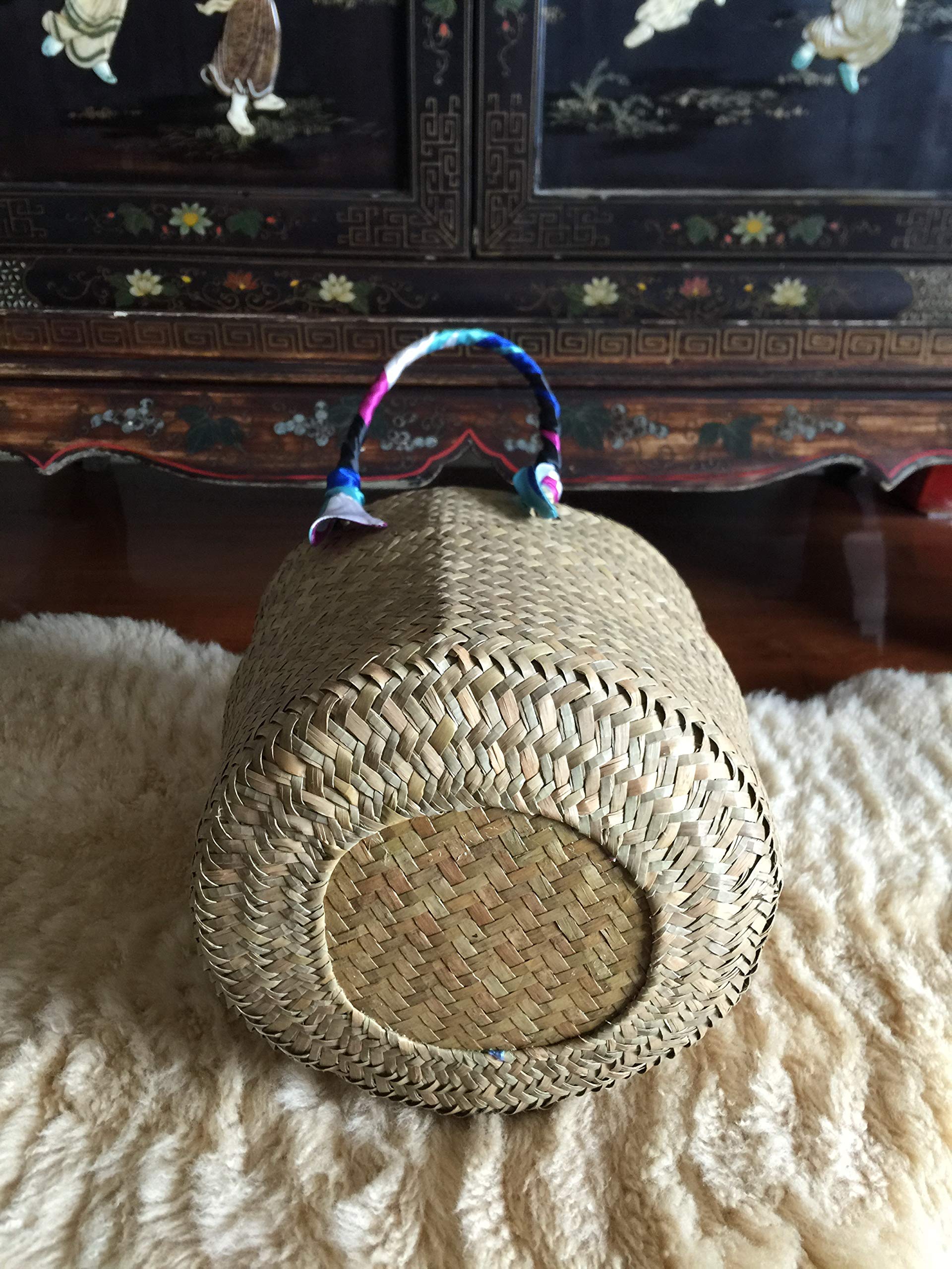 Handwoven Straw Beach Bag - Natural Seagrass Tote Basket Purse for Women, Round Woven Bag for Summer, Picnic, Shopping & Travel Accessories