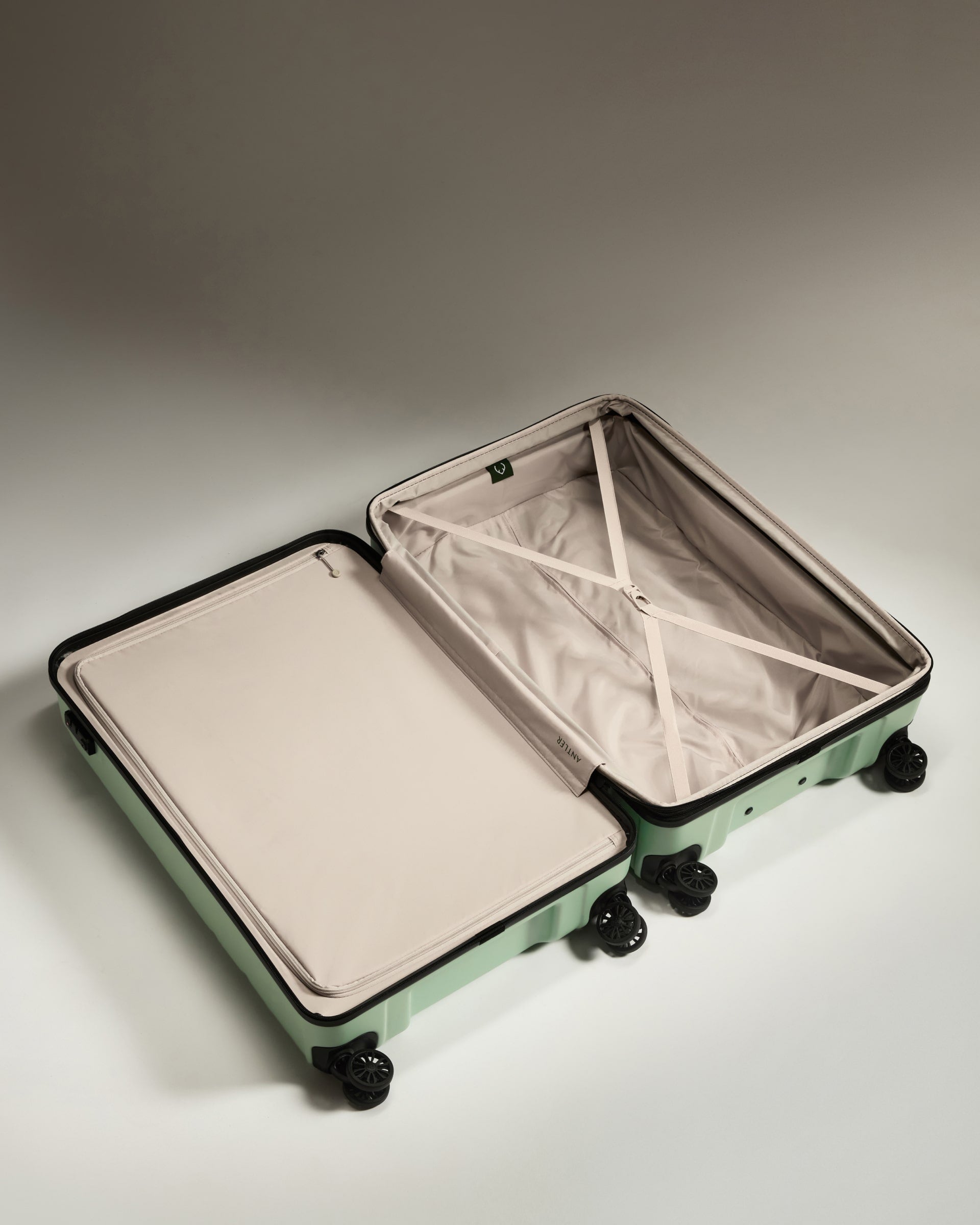 Large Aspen Green Luggage with Logo - Durable Suitcase for Travel, Business Trips & Vacations - Spinner Wheels & TSA Lock